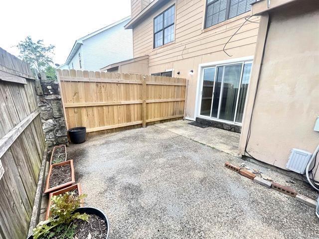 Edge Hill Townhomes - Residential Lease