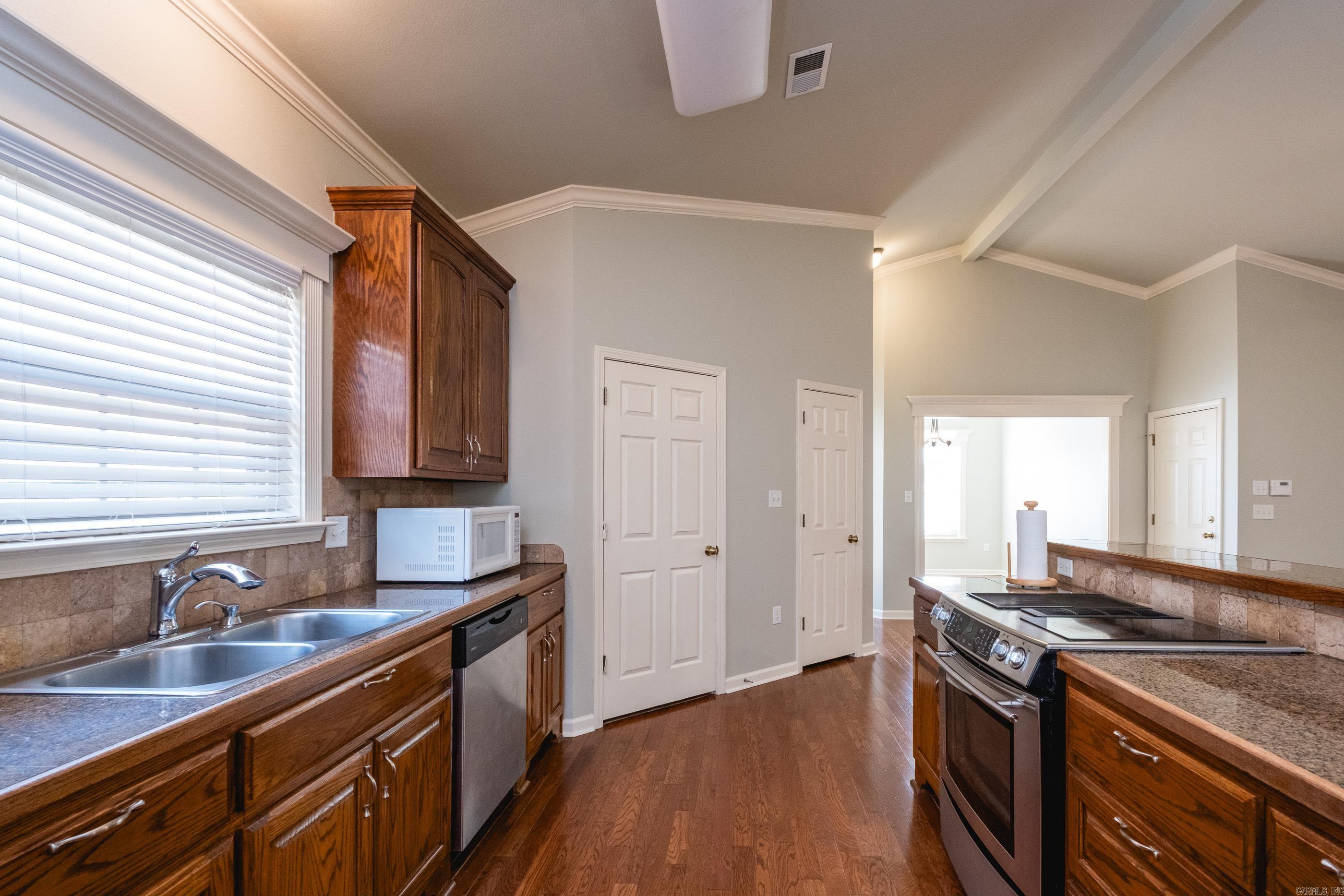 GOVERNORS MANOR PRD - Residential