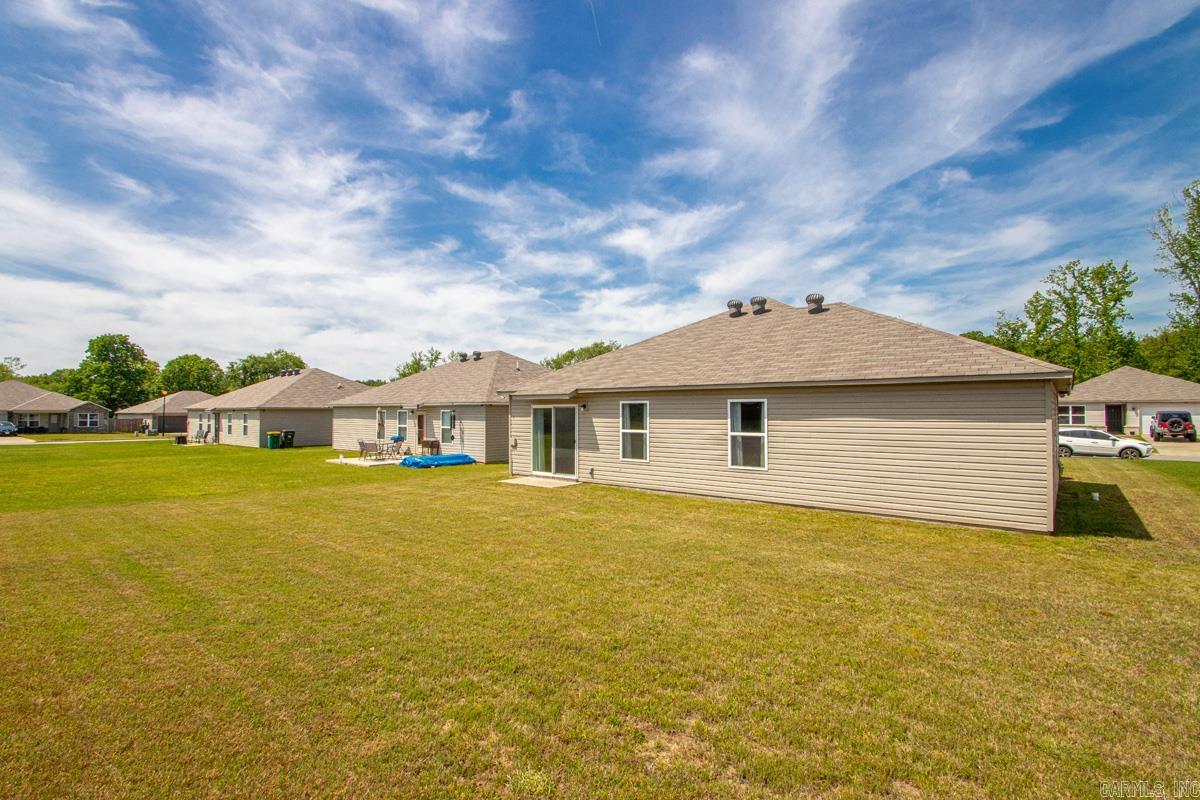 STAGECOACH MEADOWS - Residential