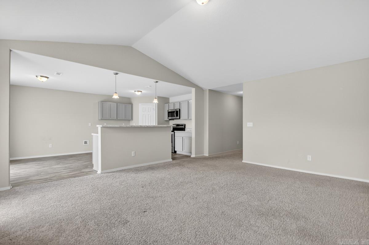 STAGECOACH MEADOWS - Residential