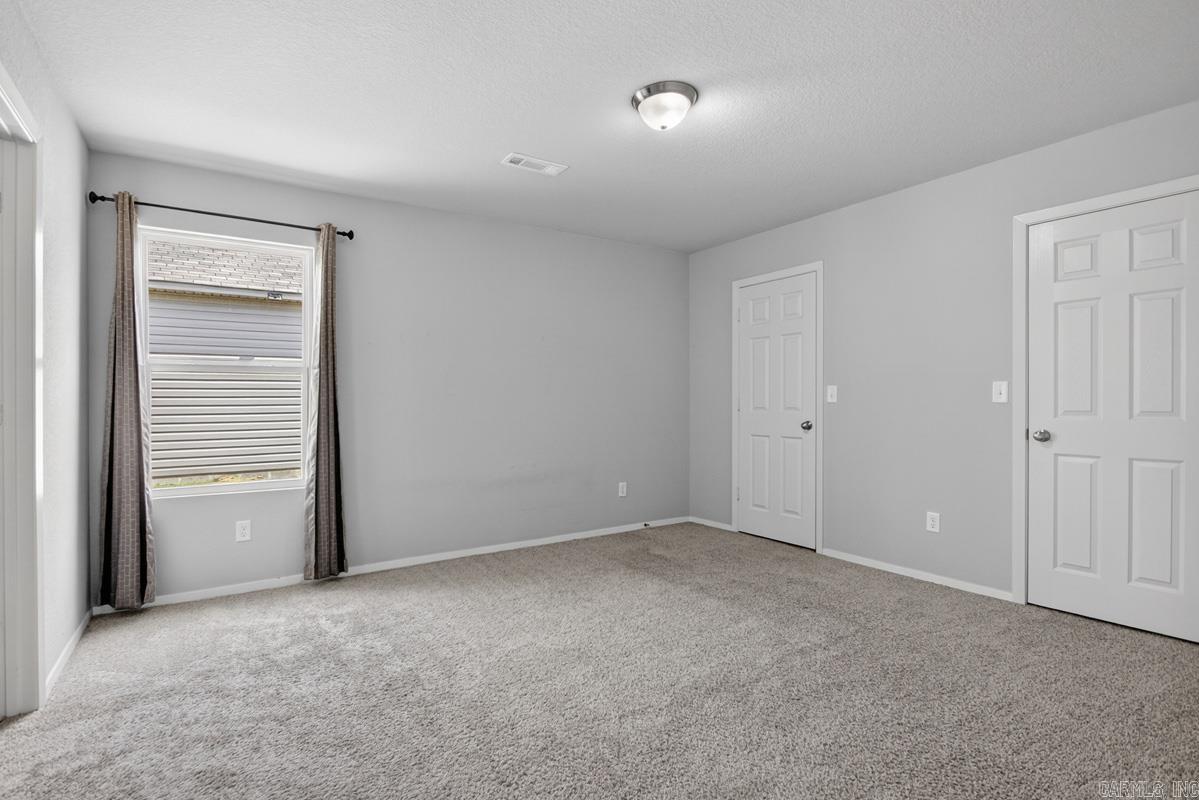 STAGECOACH MEADOWS - Residential