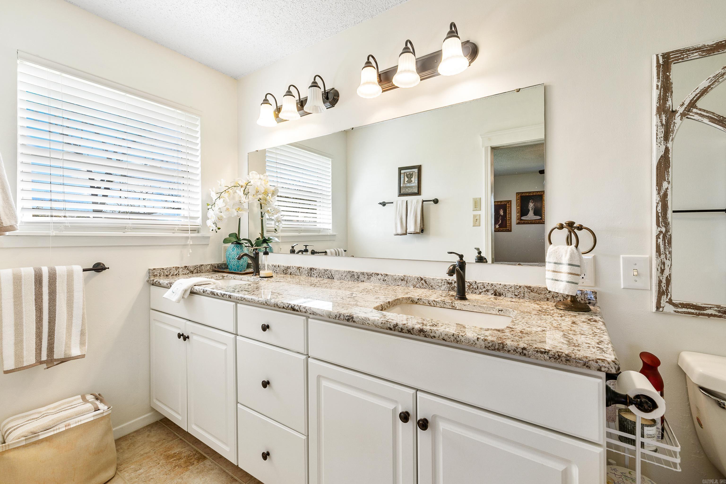 CLEVELAND SHORES - Residential