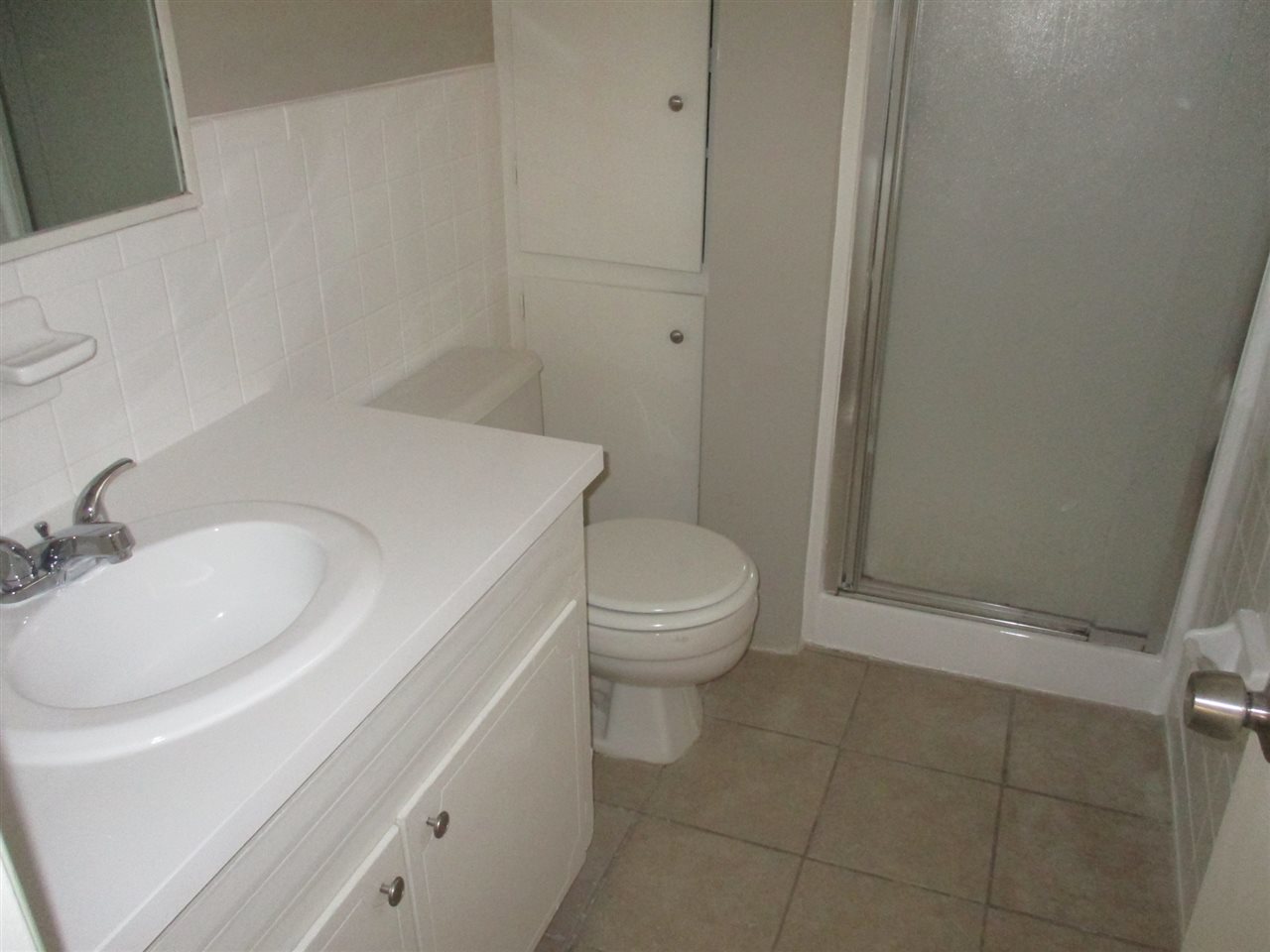 Country Club Park - Residential Lease