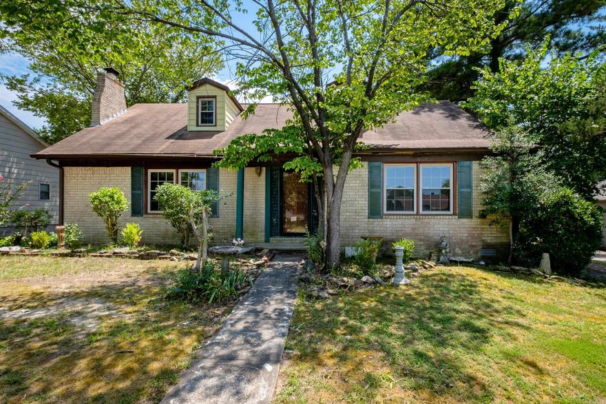 Spacious home in Lakeside Terrace subdivision with lots of upside potential. Layout is good with large living space and main level bedroom. With some TLC, this home can shine. Home is being sold AS-IS. **Agents: See Remarks!