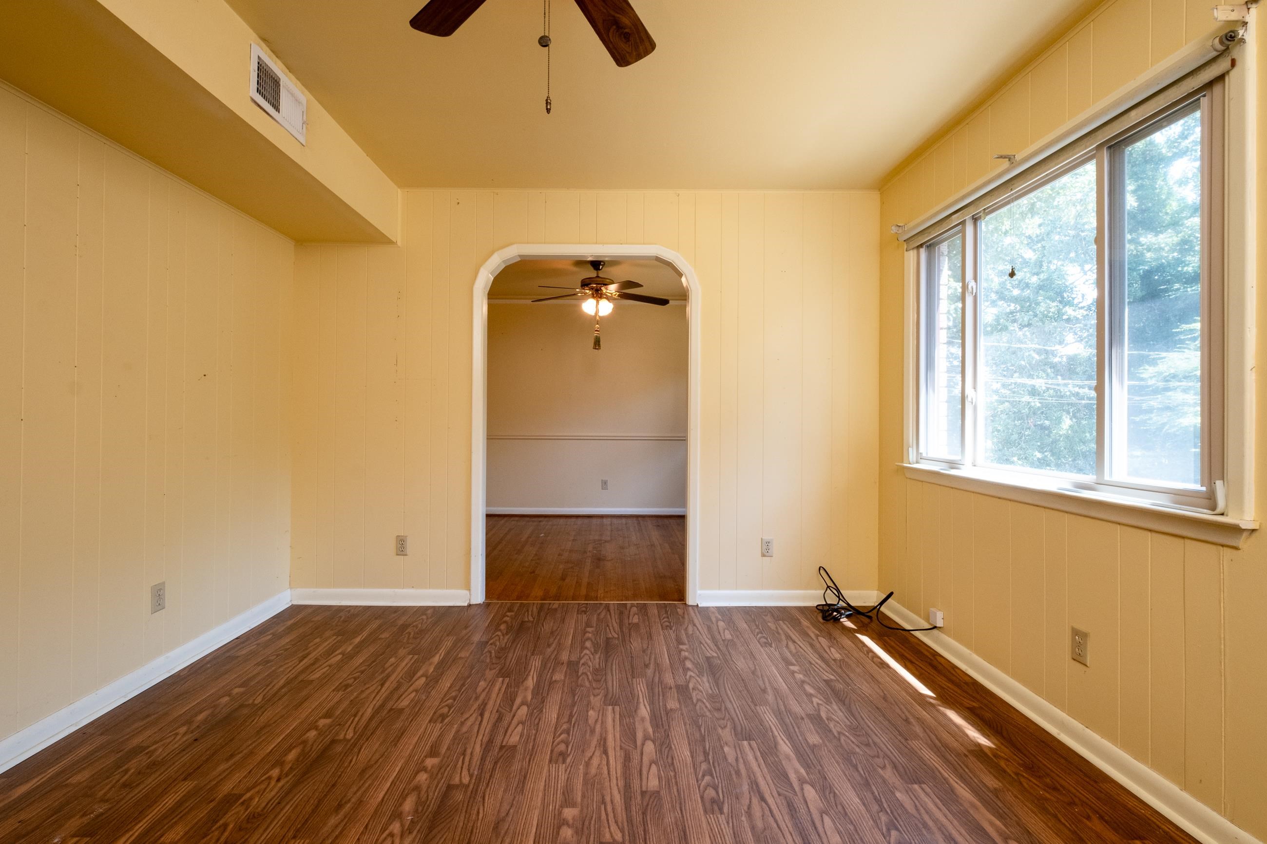 LAKESIDE TERRACE - Residential