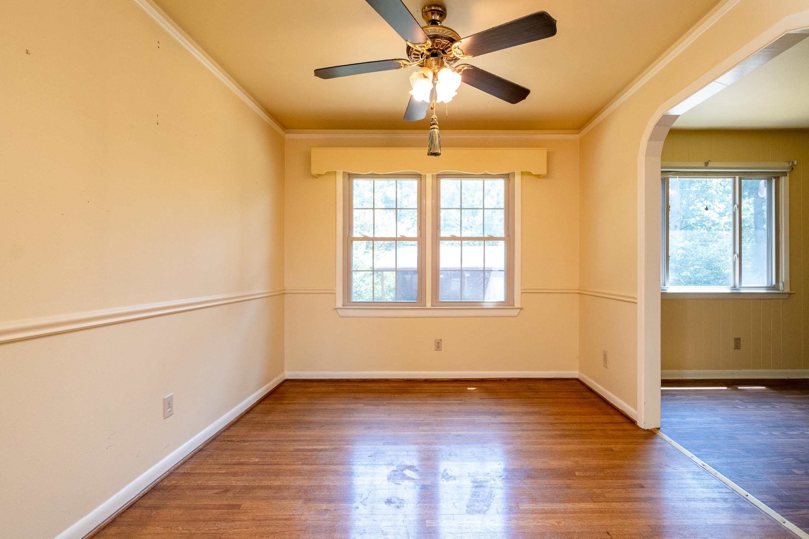 LAKESIDE TERRACE - Residential