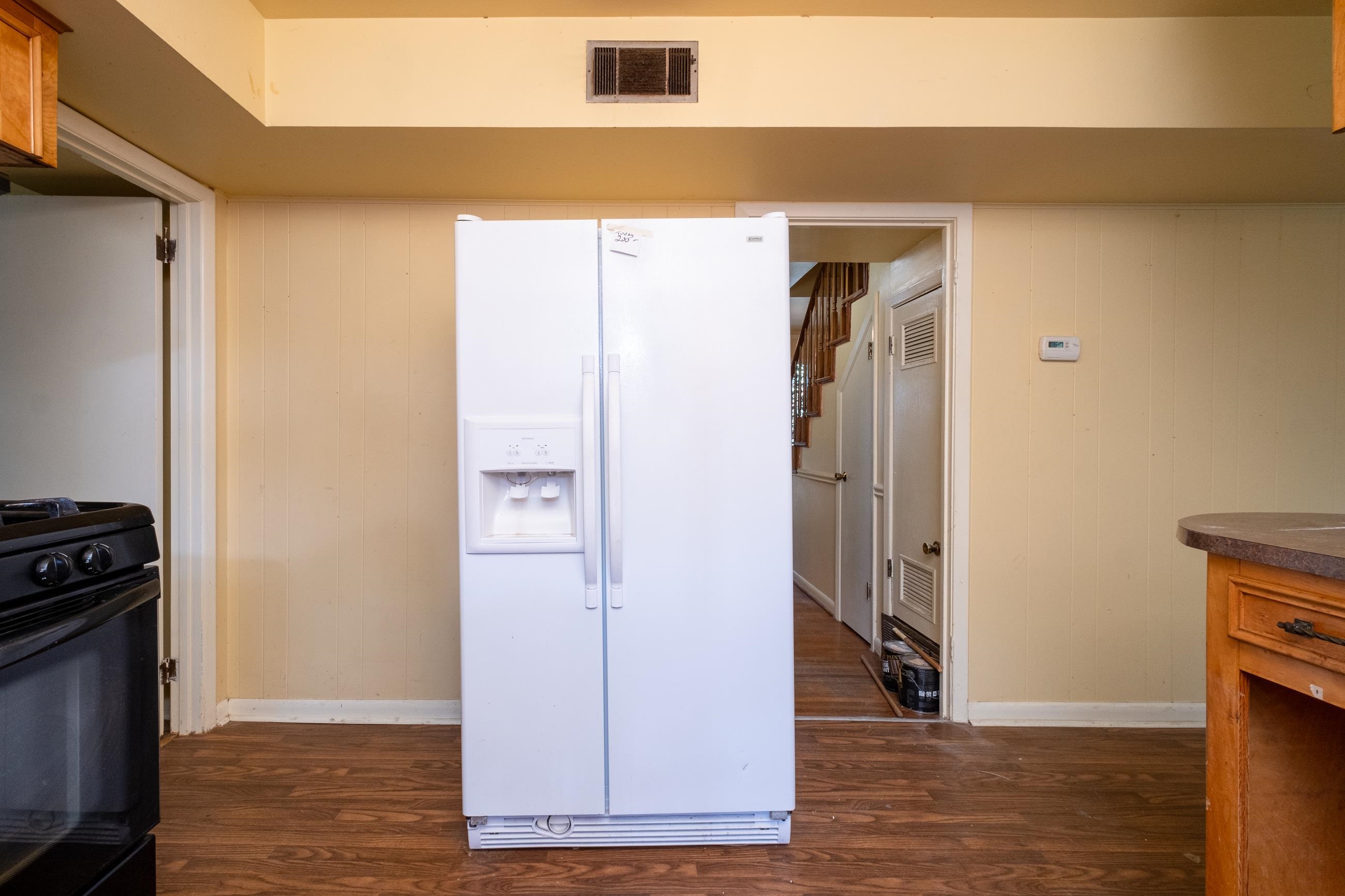 LAKESIDE TERRACE - Residential