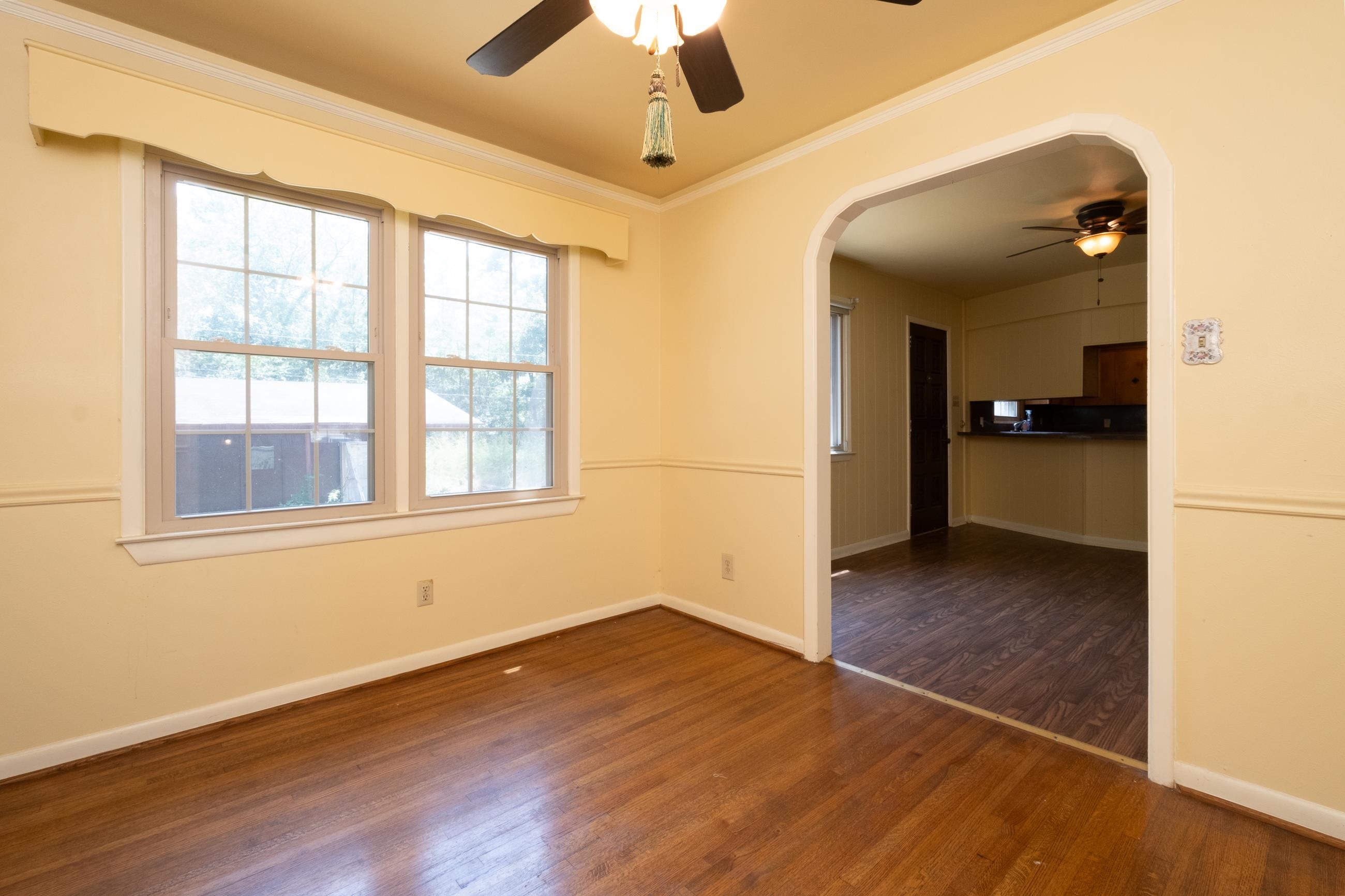 LAKESIDE TERRACE - Residential