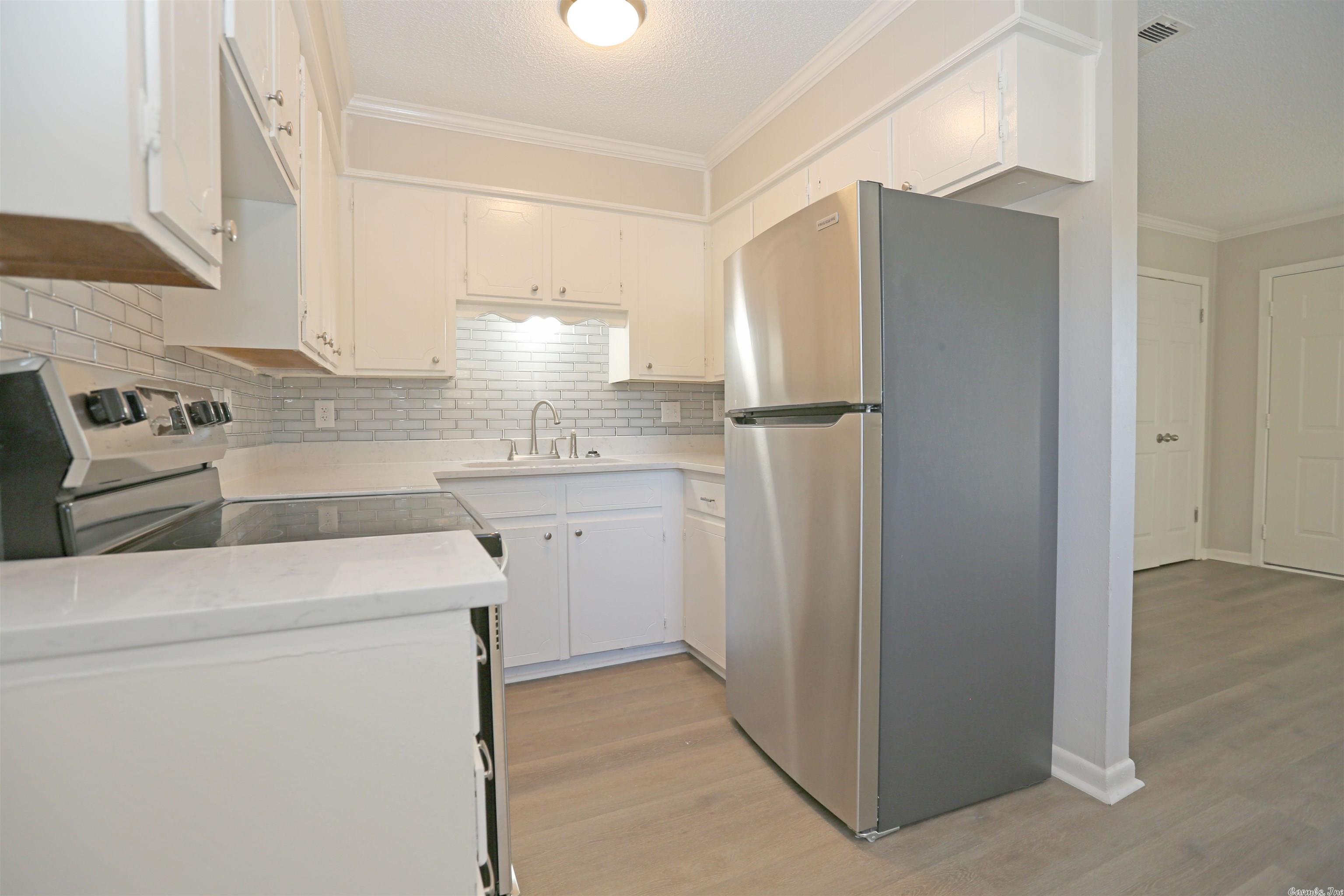 Hill Crest - Residential Lease