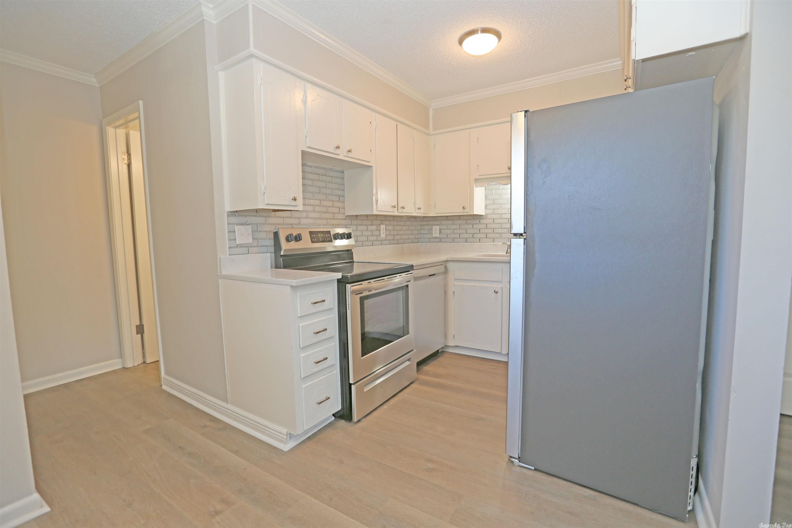 Hill Crest - Residential Lease