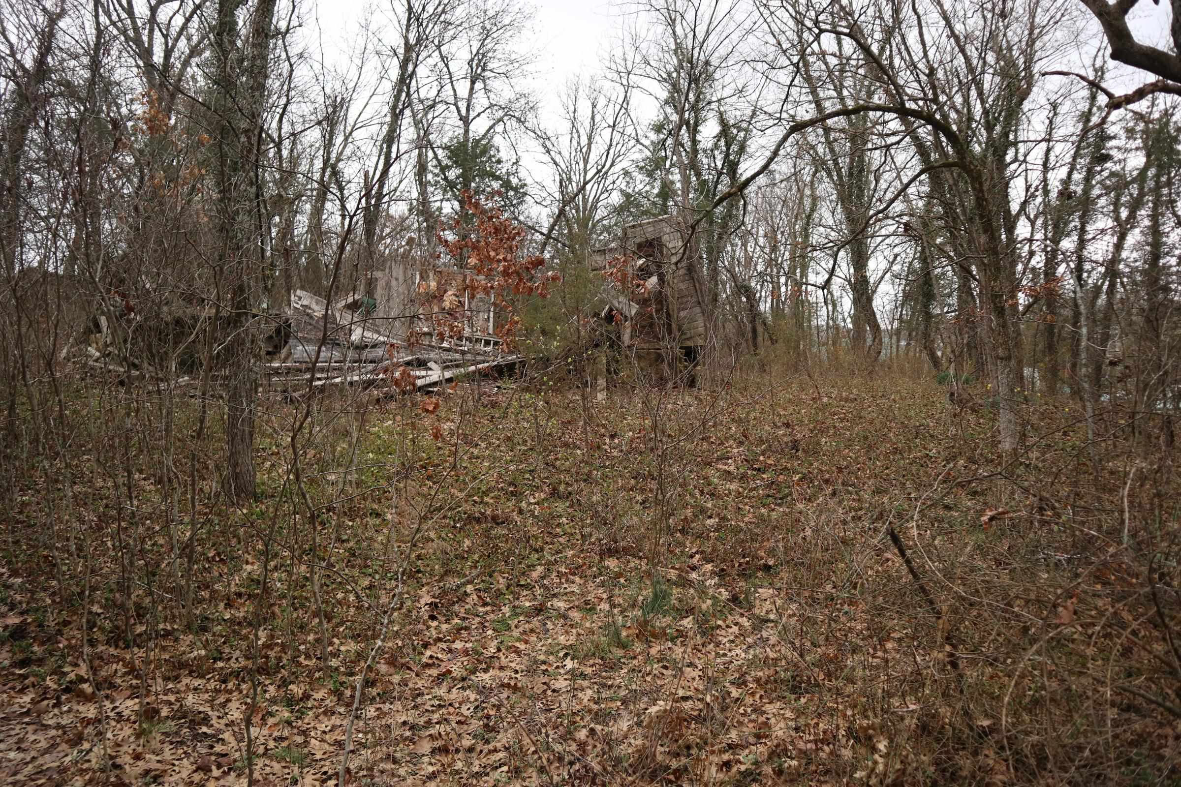 Metes & Bounds - Land