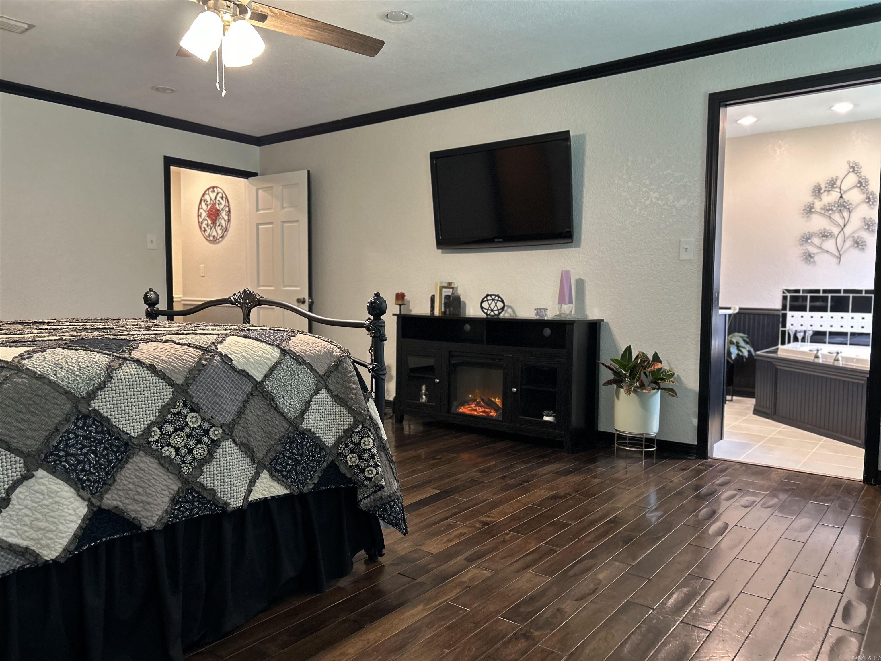 CEDAR BROOK ADDN - Residential