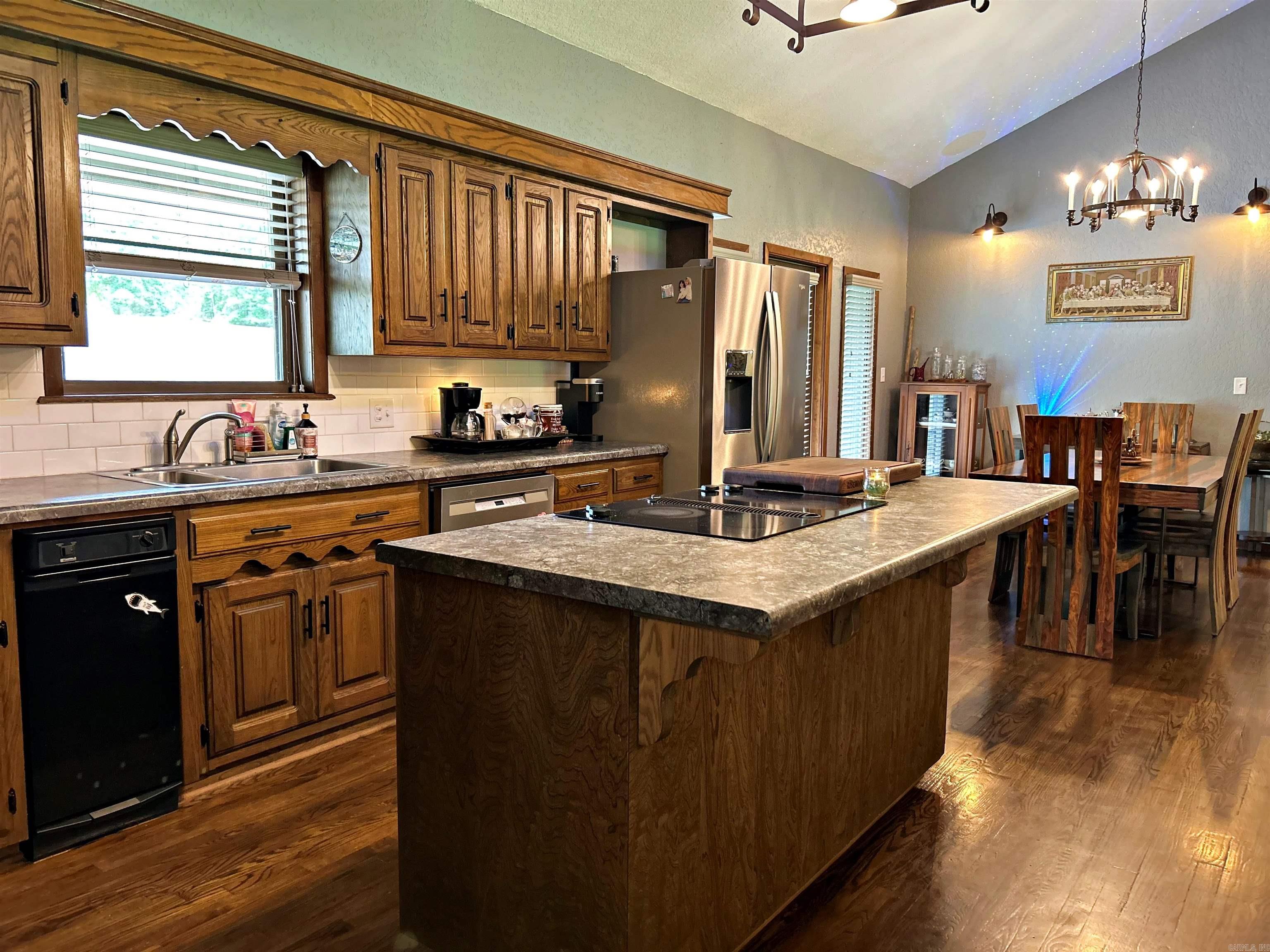 CEDAR BROOK ADDN - Residential