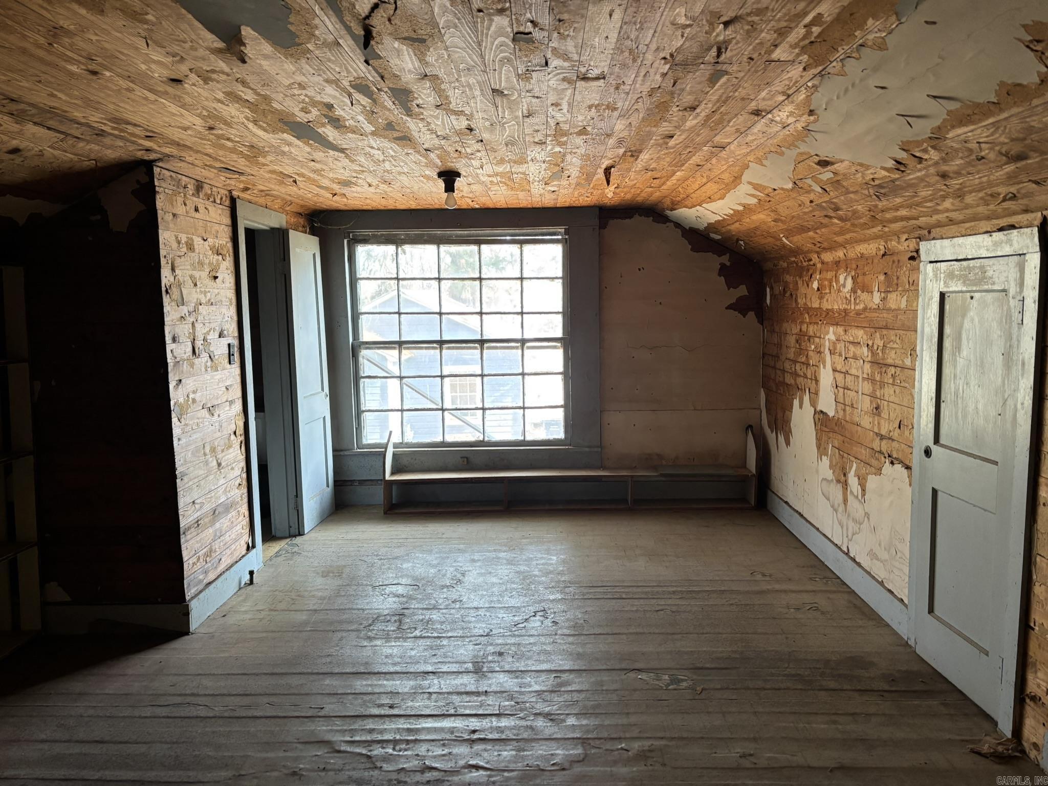 CULLENDALE-TOWNSITE - Residential