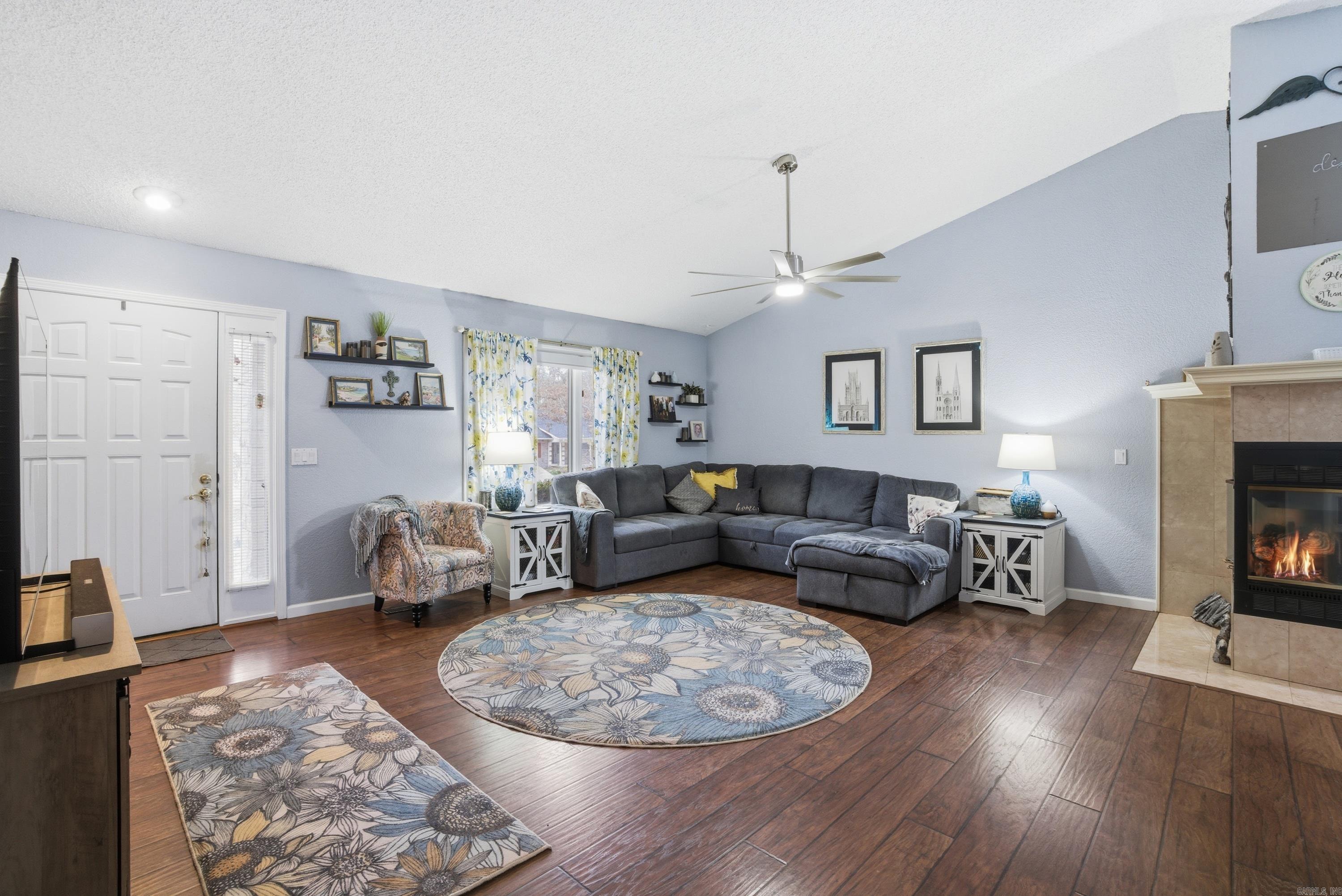 Encantado - Residential