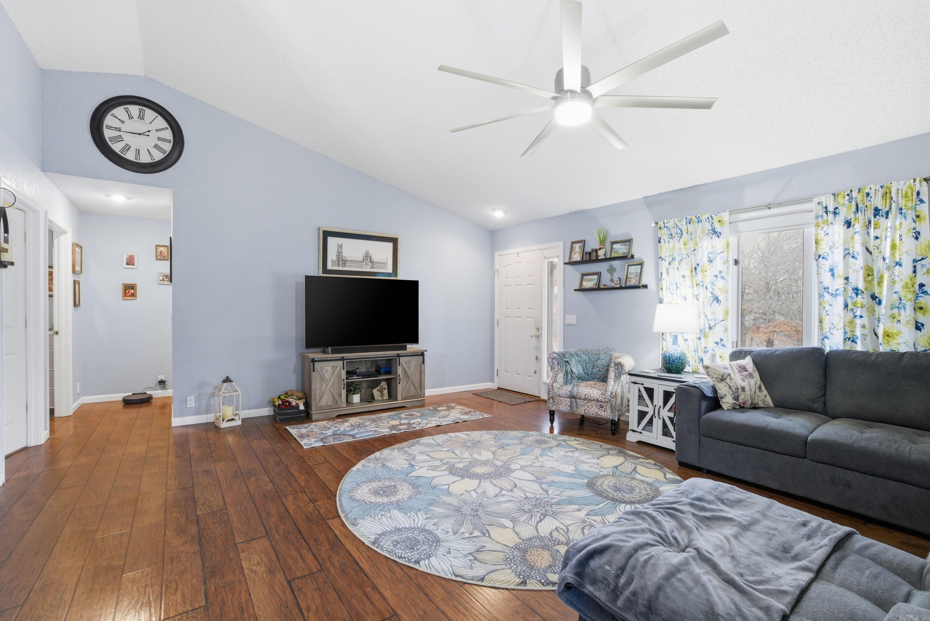 Encantado - Residential