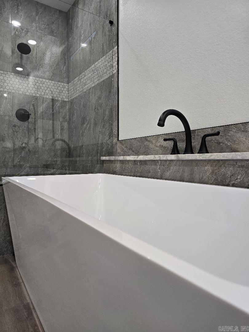 STONEHILL ADDN - Residential