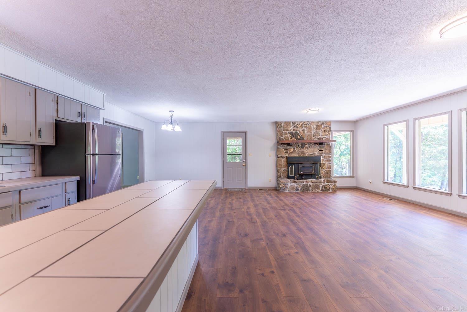 EMERALD COVE - Residential