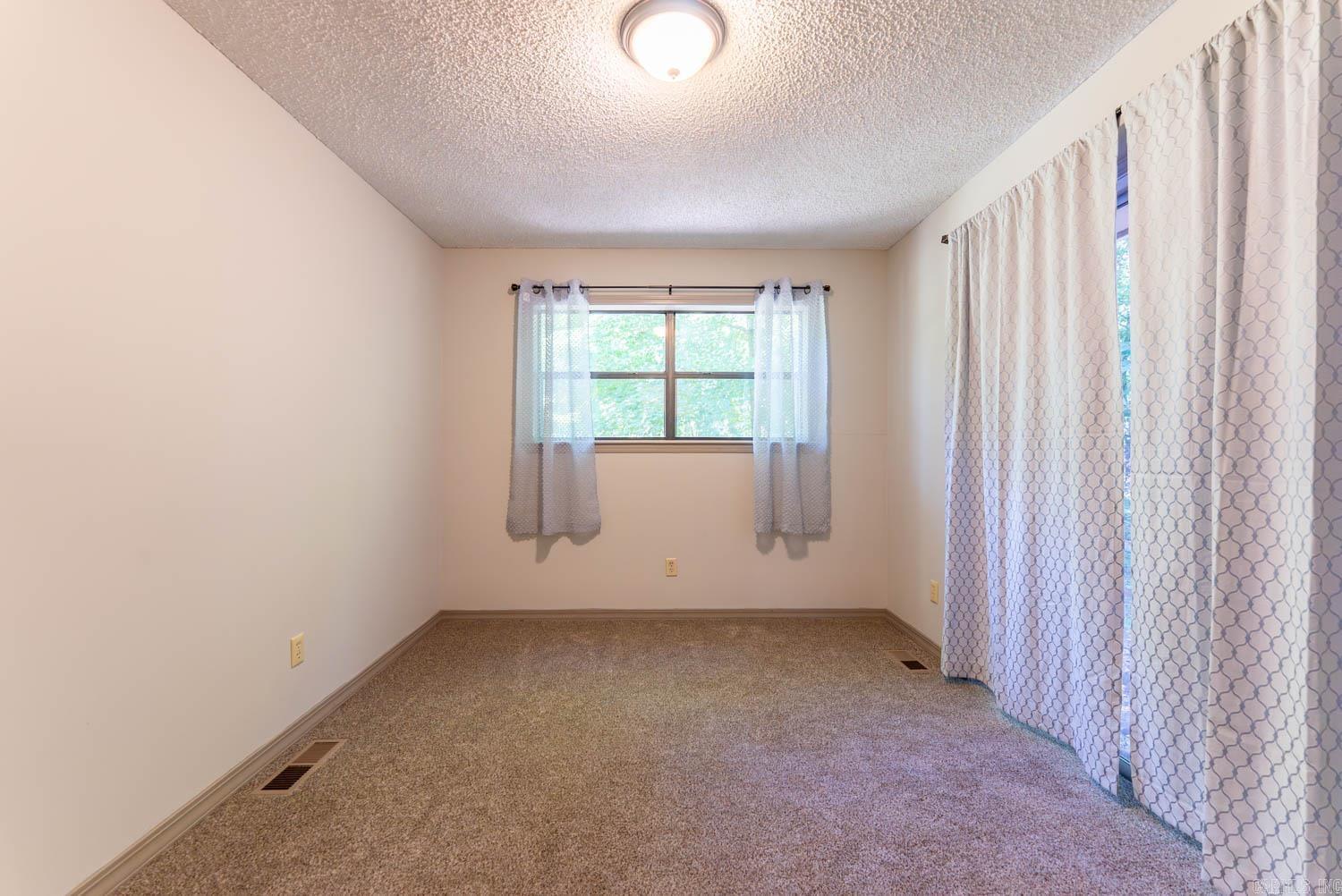 EMERALD COVE - Residential