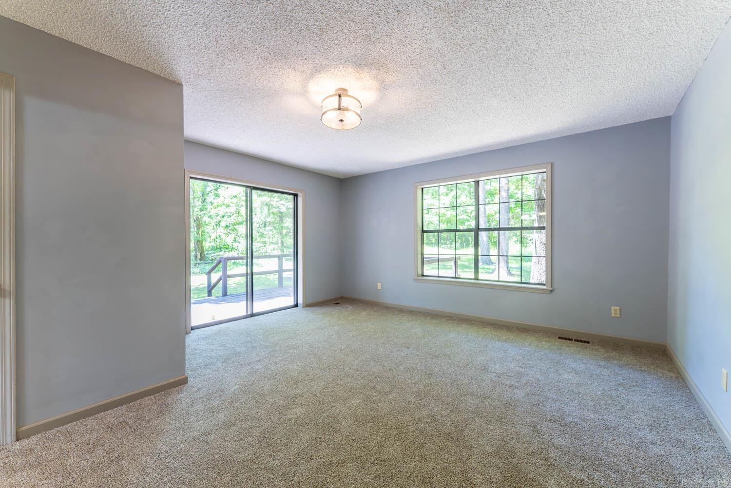 EMERALD COVE - Residential