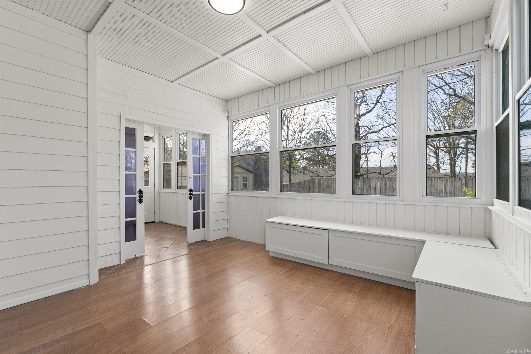 PLEASANT VIEW - Residential