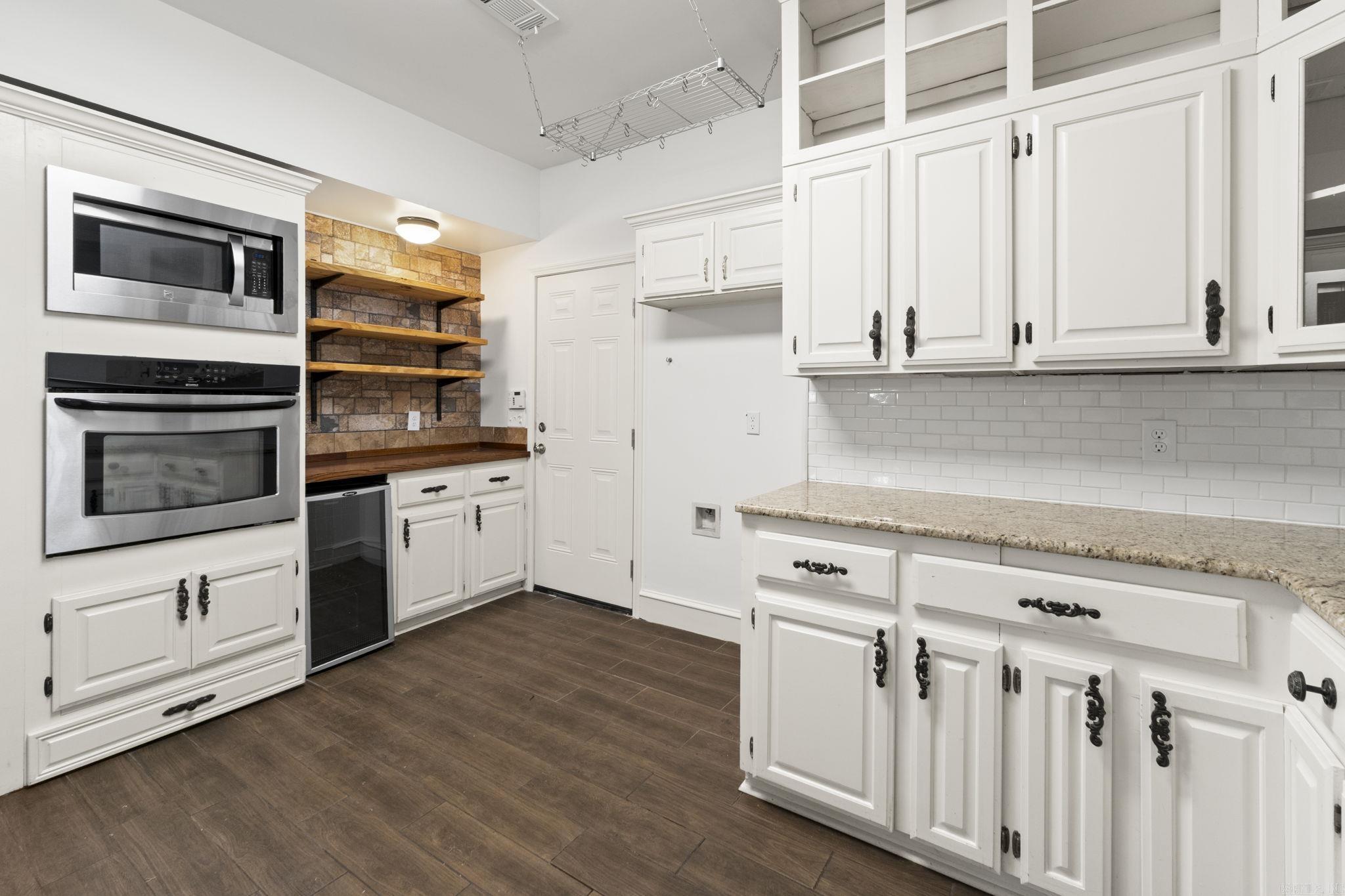 PLEASANT VIEW - Residential