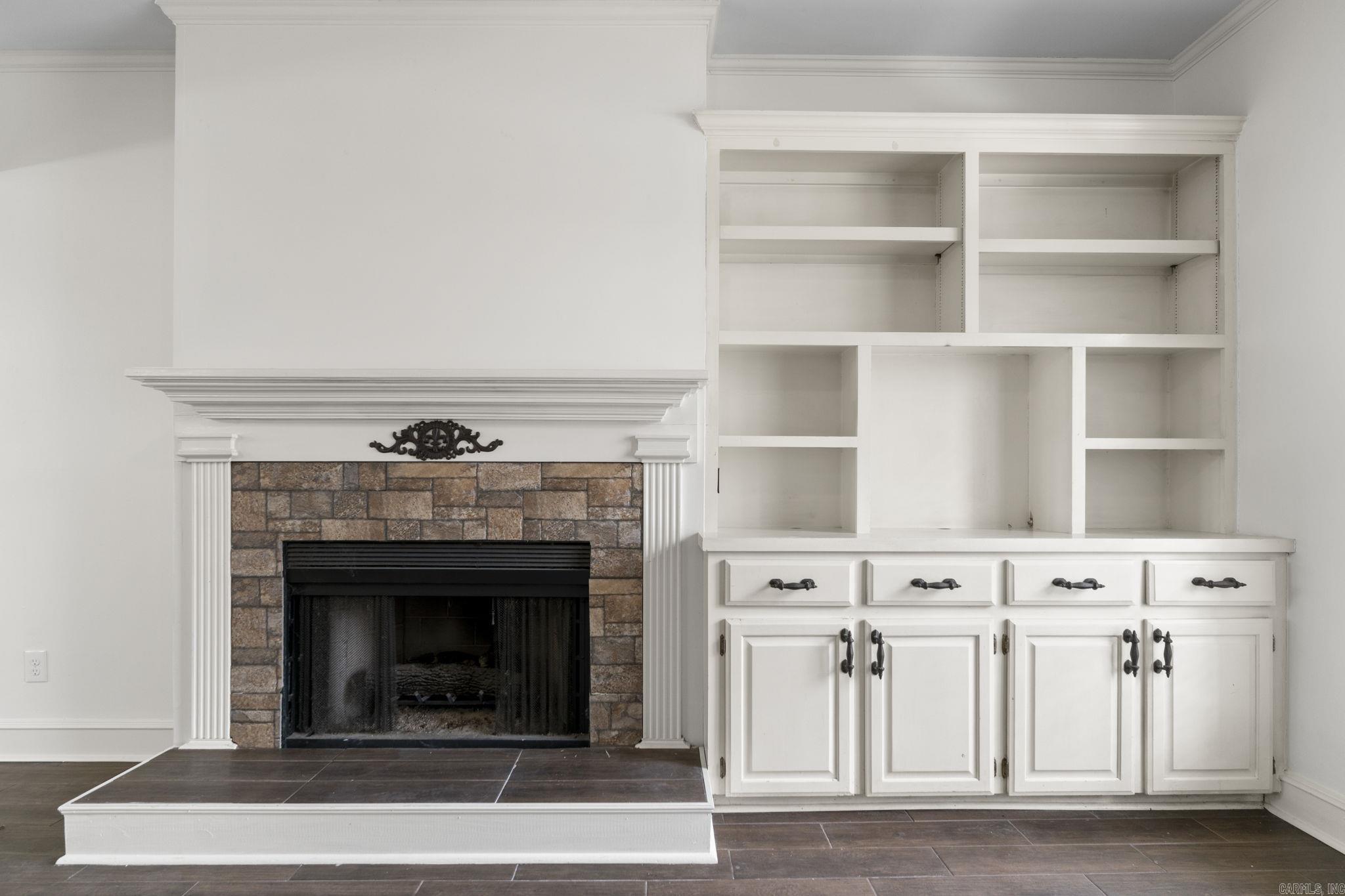 PLEASANT VIEW - Residential