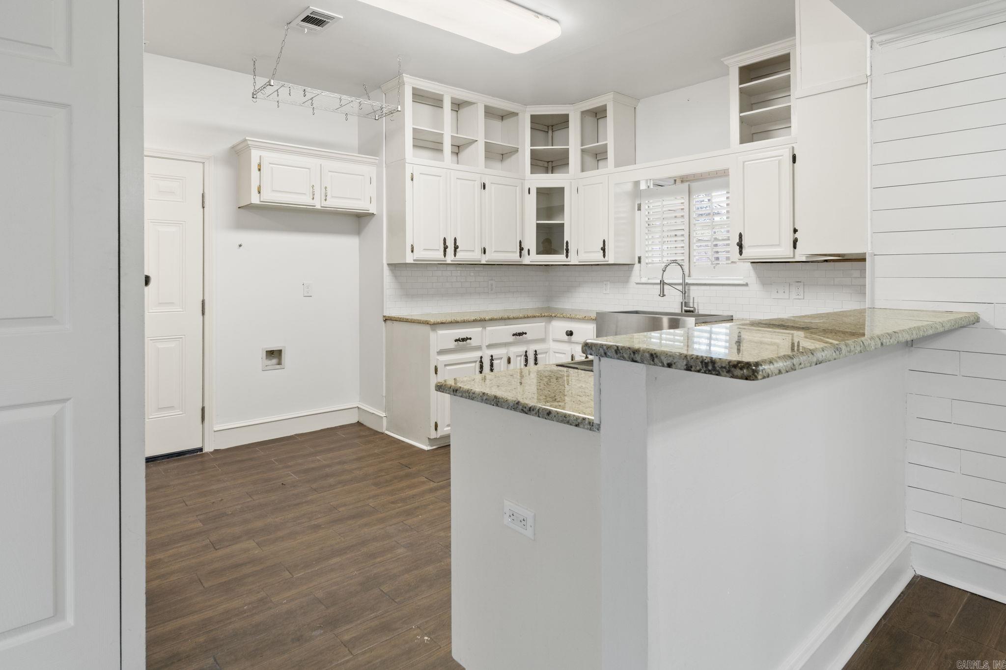 PLEASANT VIEW - Residential