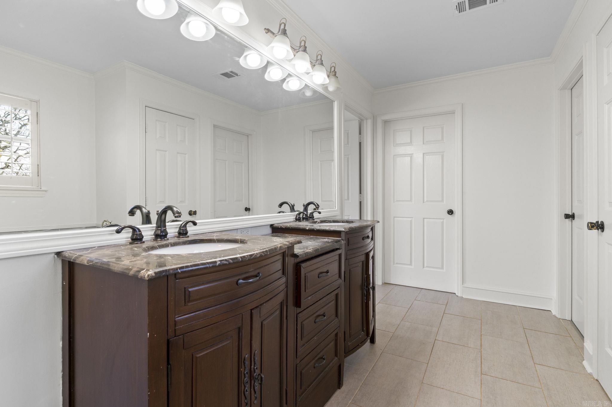 PLEASANT VIEW - Residential