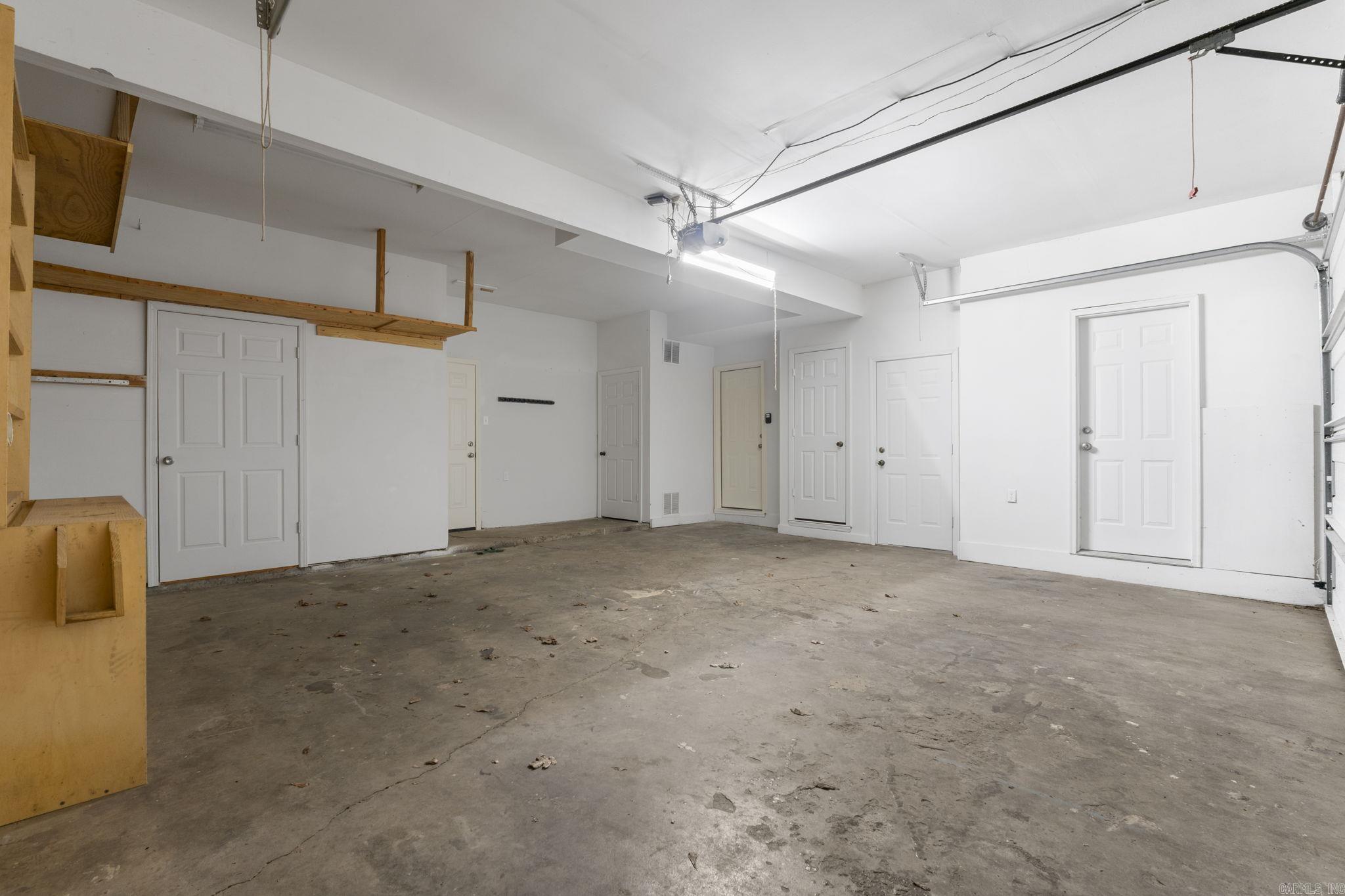 PLEASANT VIEW - Residential