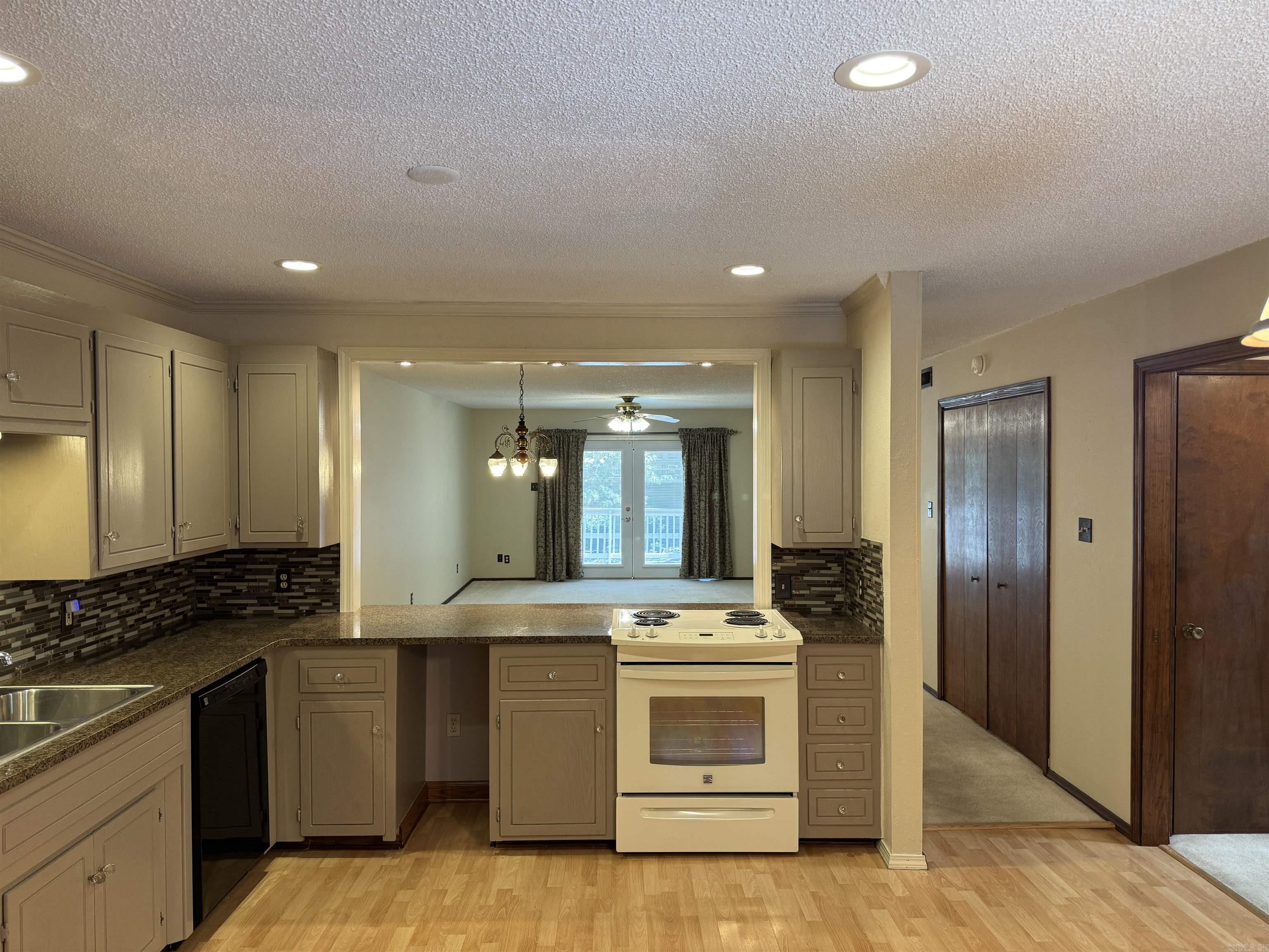 Oaklawn Village East HPR - Residential