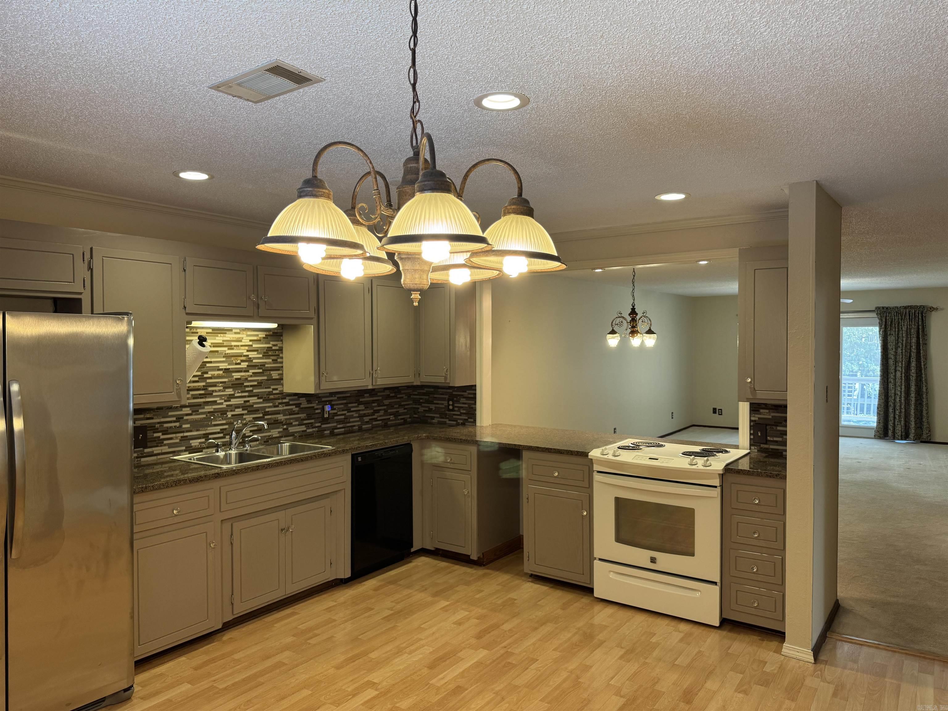 Oaklawn Village East HPR - Residential