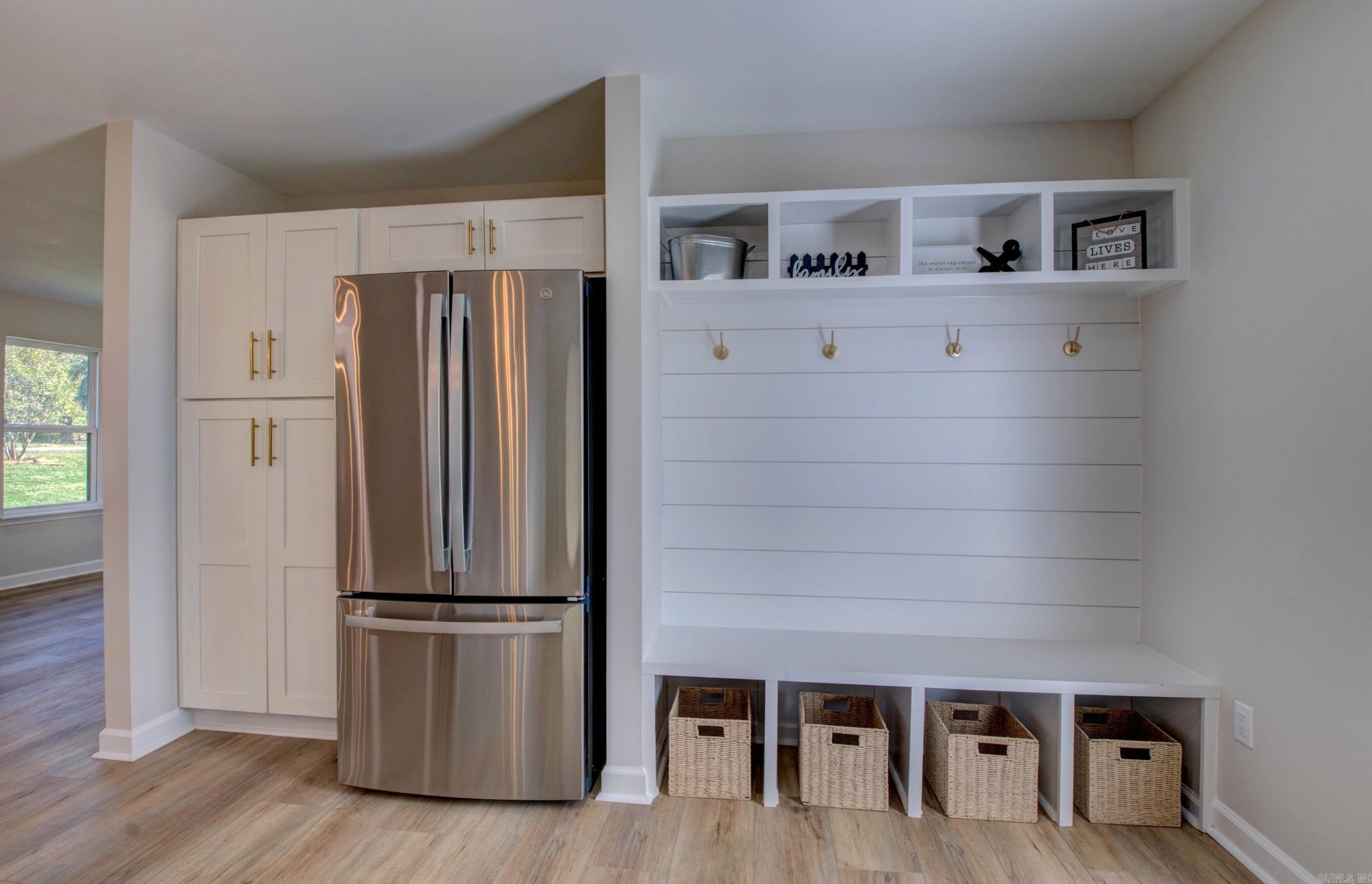 HIGDEN BAY - Residential