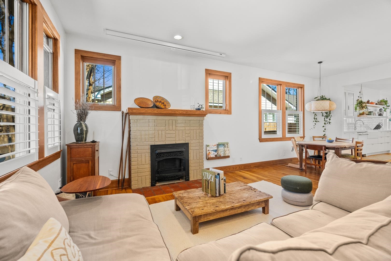 ENGLEWOOD - Residential