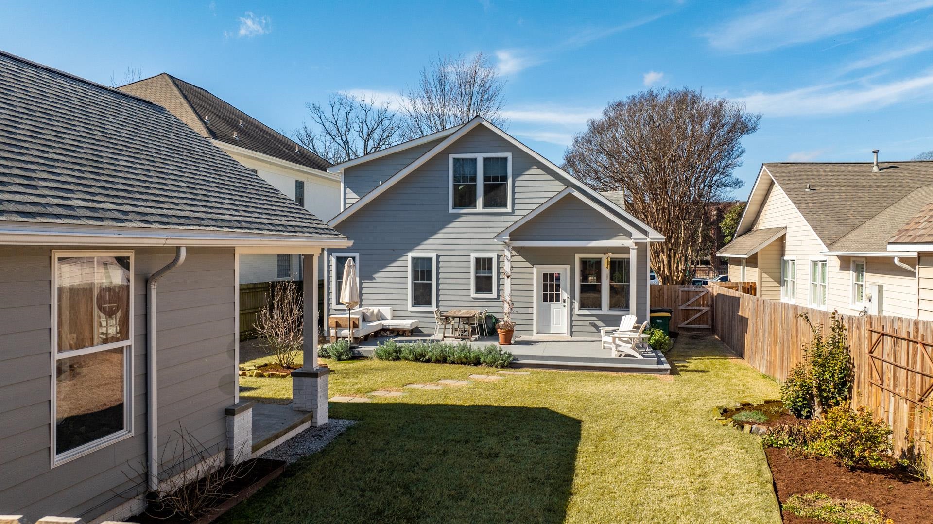 ENGLEWOOD - Residential