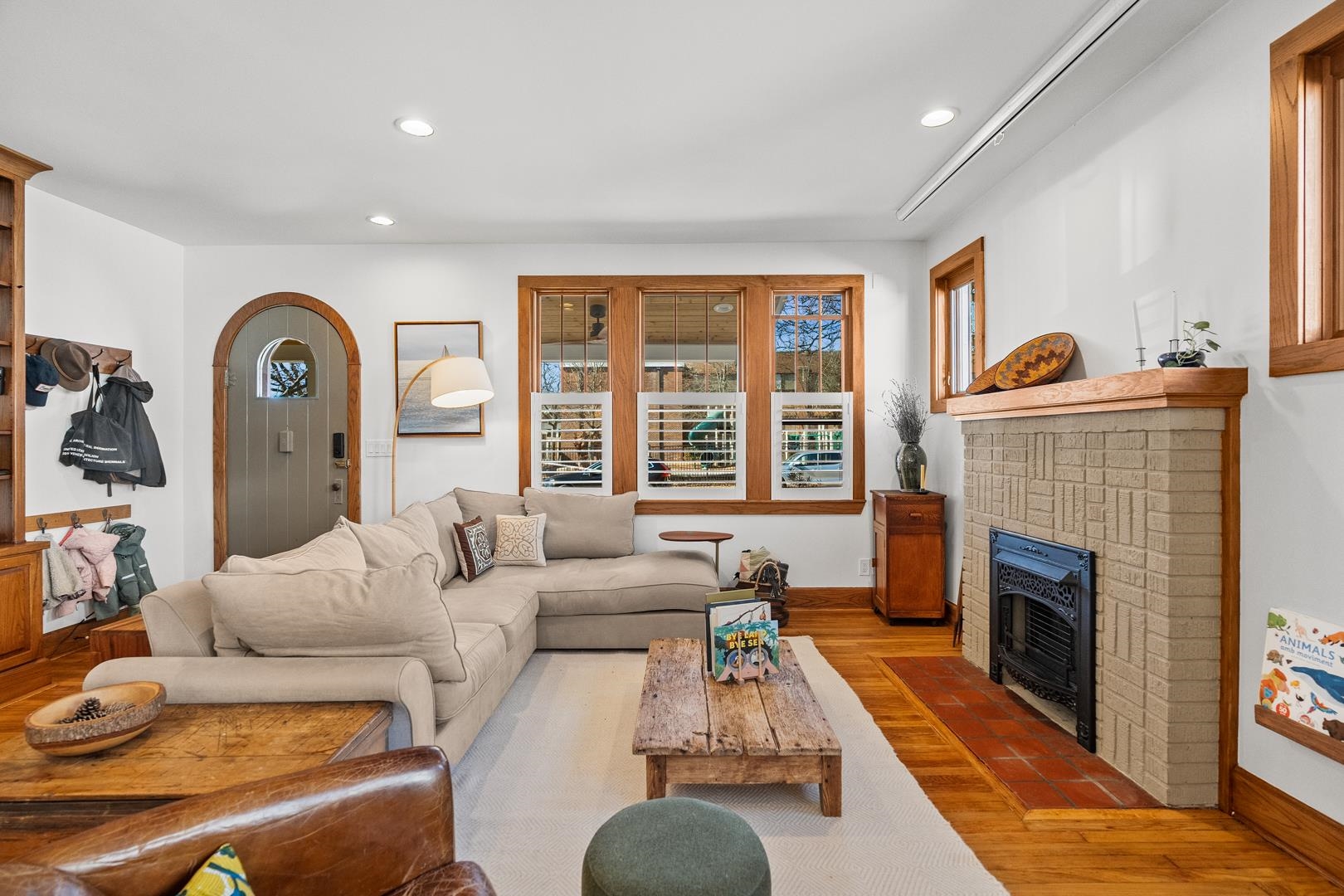 ENGLEWOOD - Residential