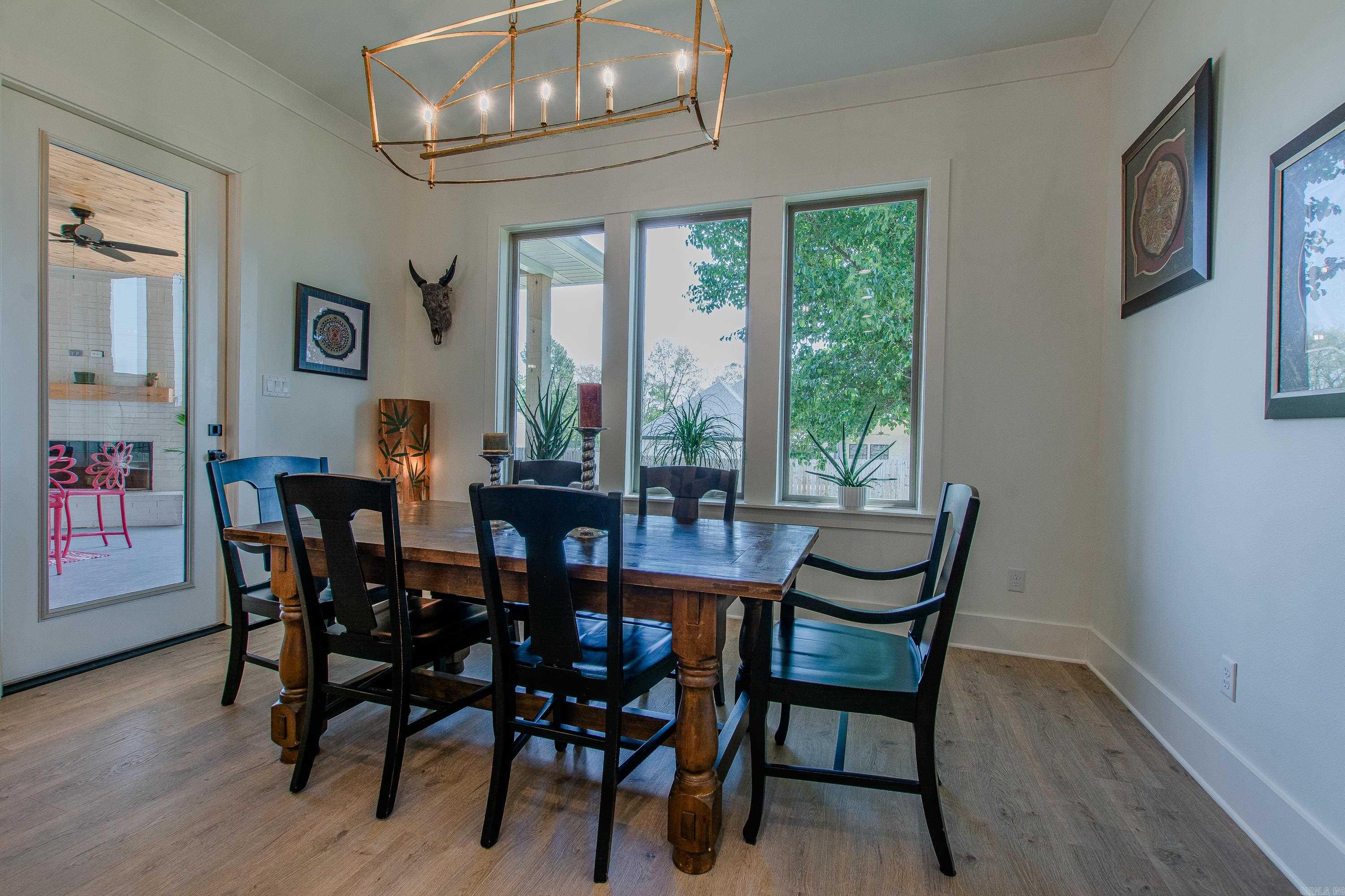 THE POINTE HURRICANE ESTATES - Residential