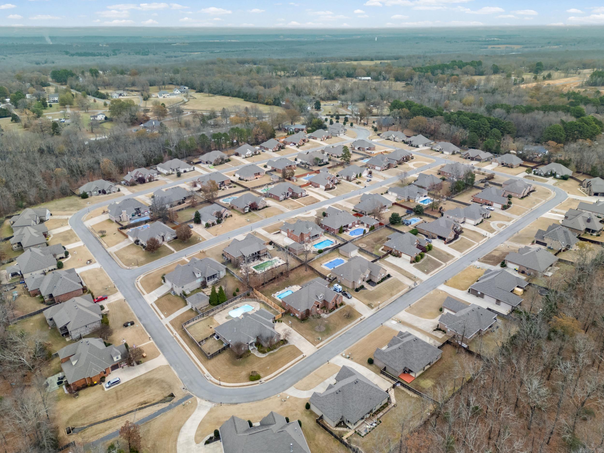 THE PARK ON MT SPRINGS - Residential