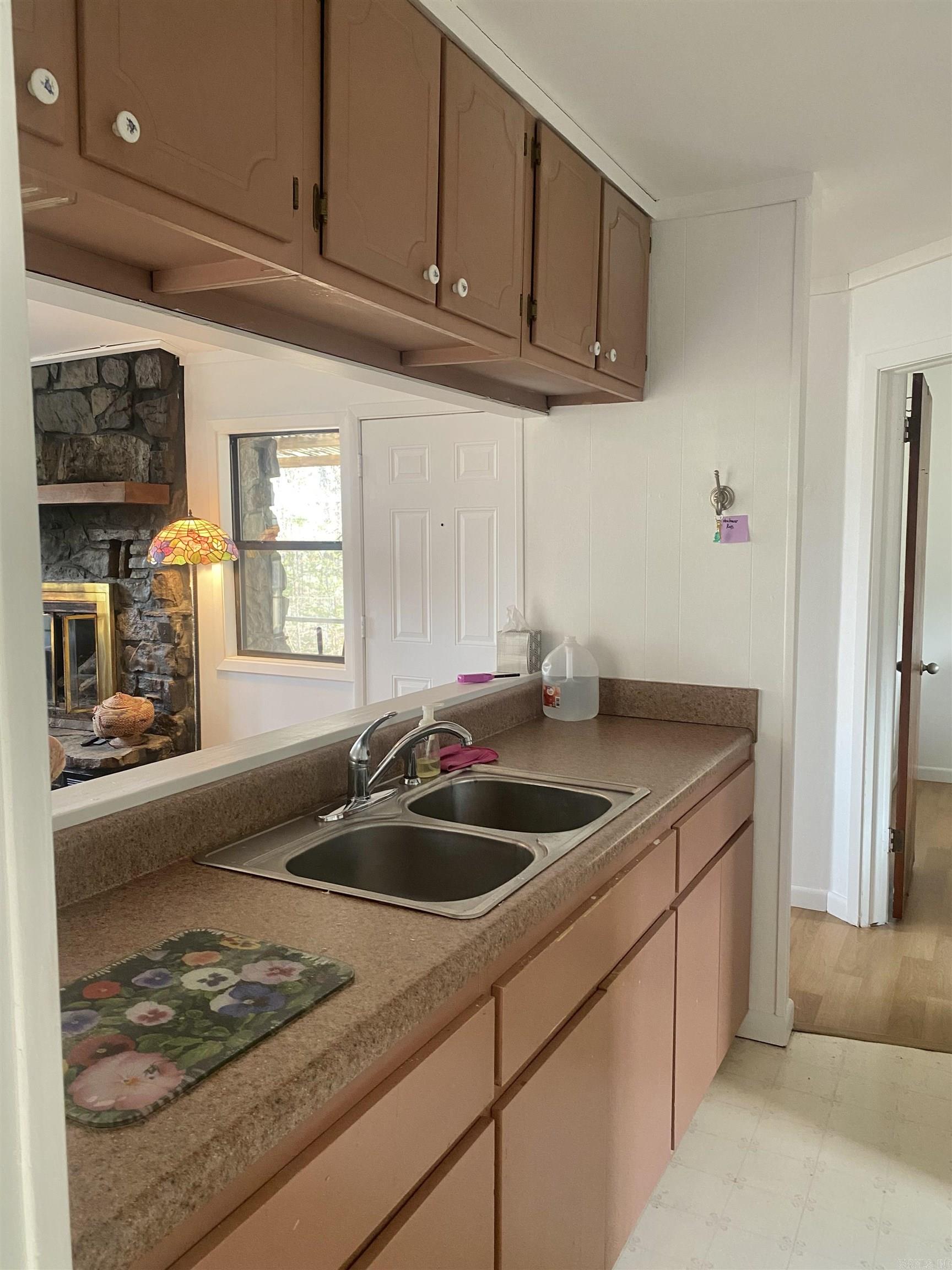 Lakeshore Hills-Andersons Lake - Residential