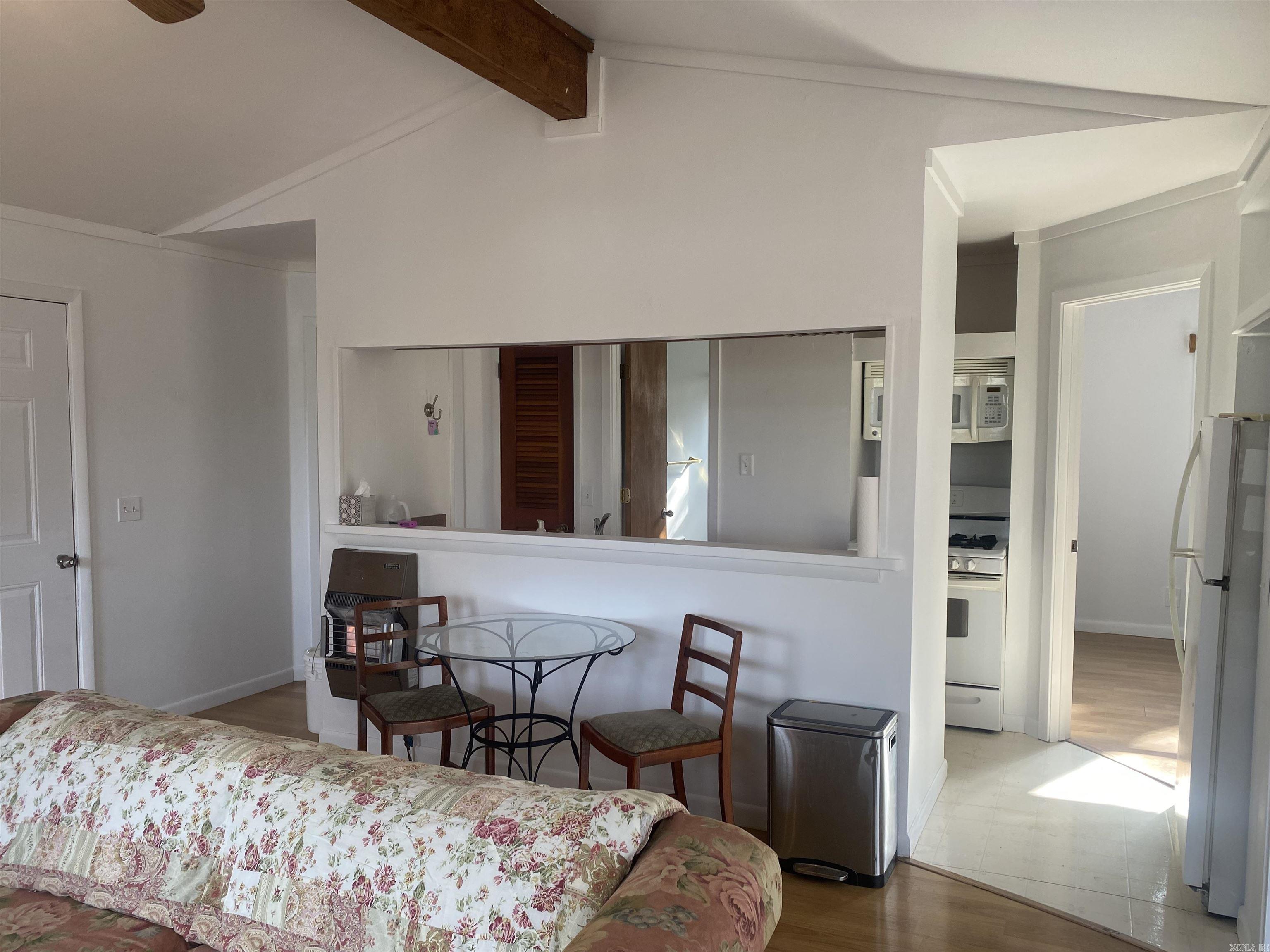 Lakeshore Hills-Andersons Lake - Residential