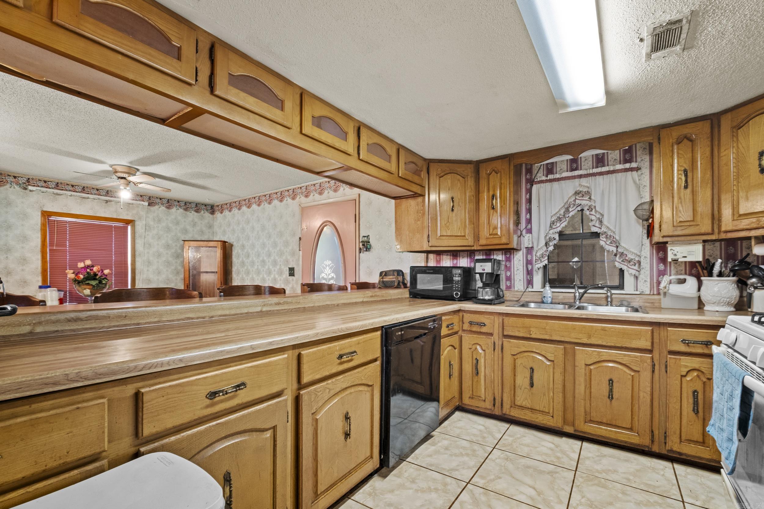 BRITTAINS J C - Residential