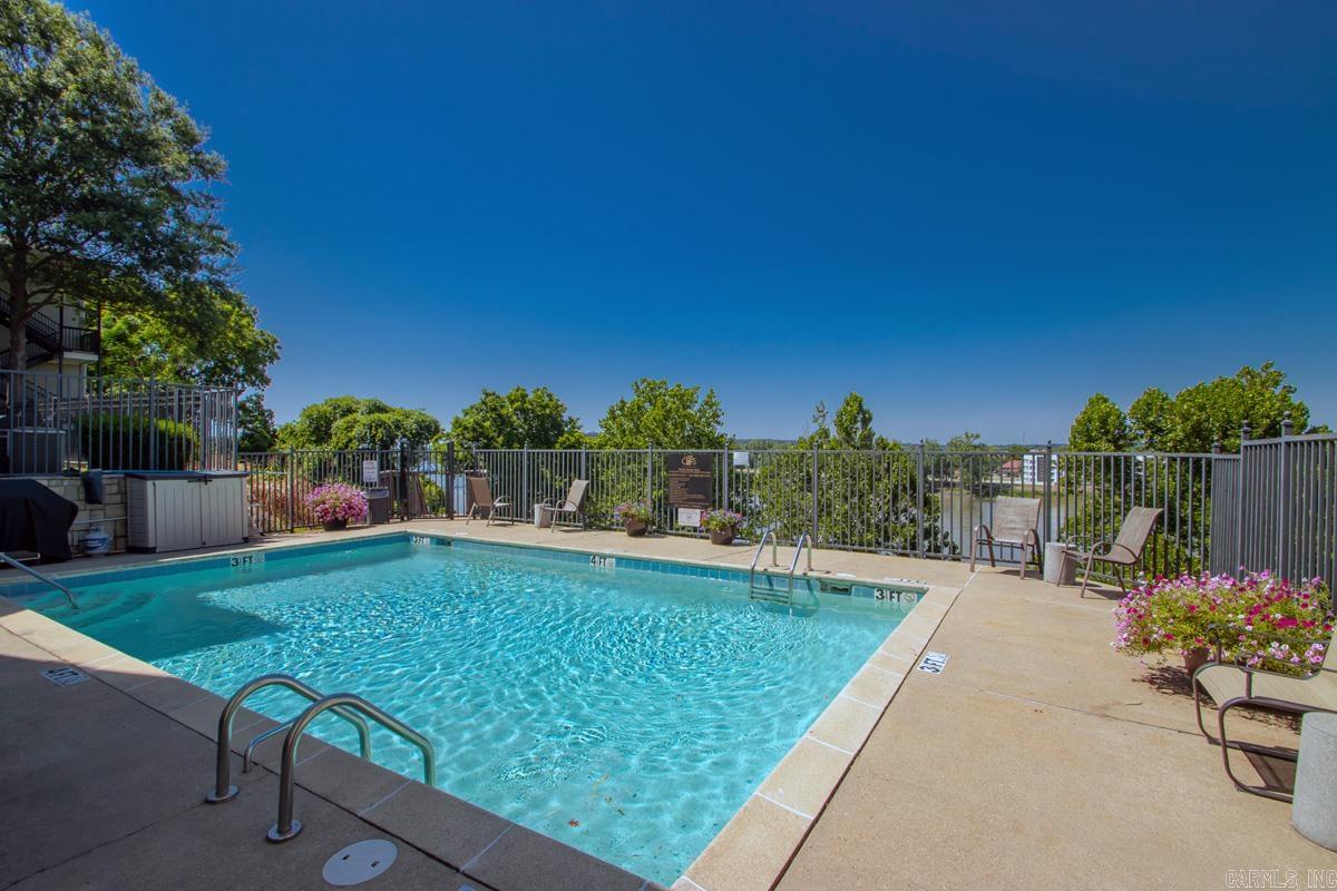 THE CLIFFS HPR - Residential