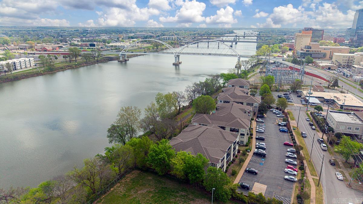 THE CLIFFS HPR - Residential