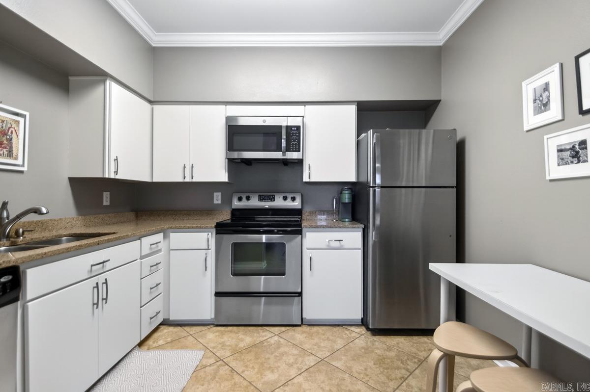 THE CLIFFS HPR - Residential