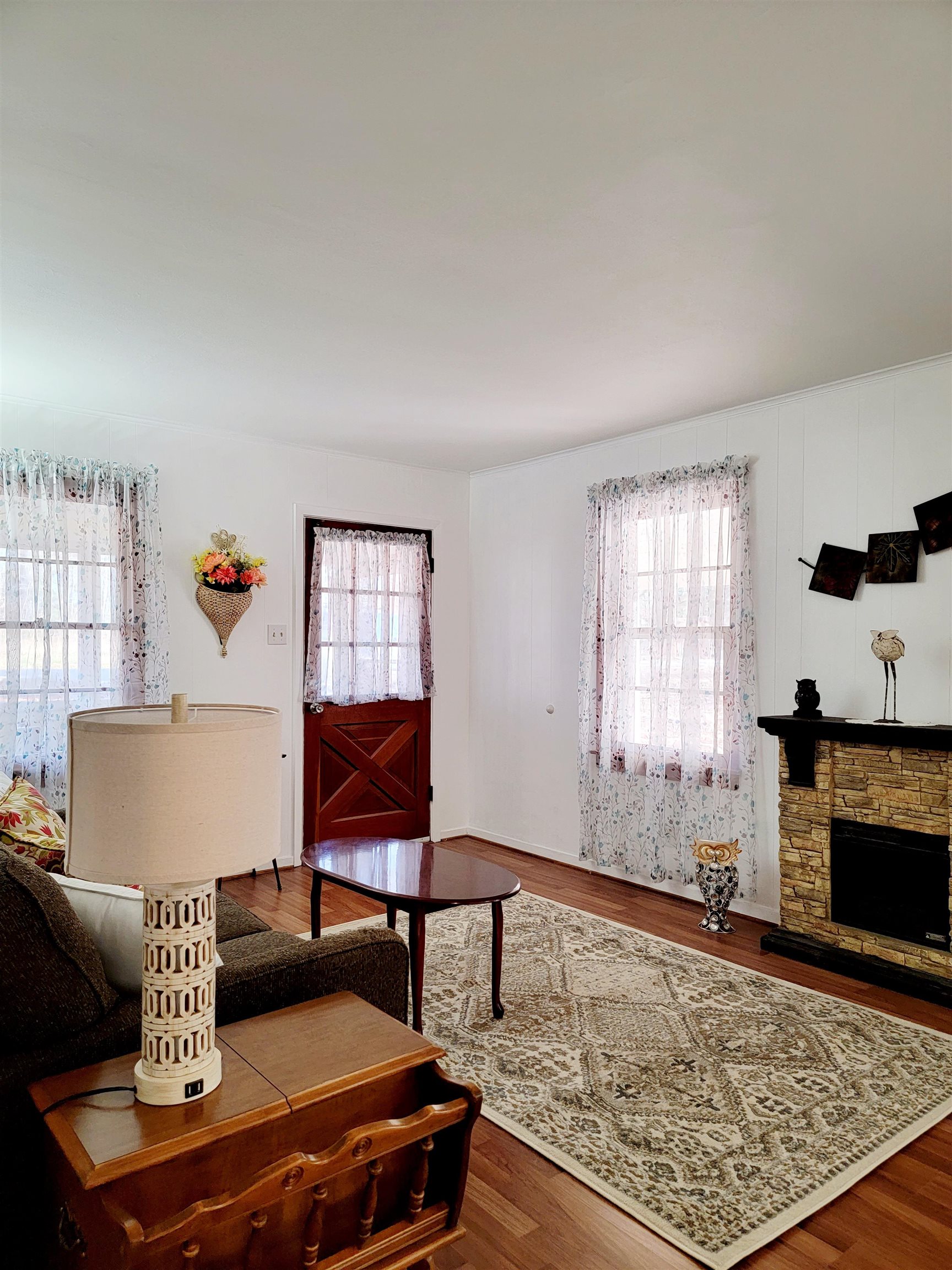 Hiawatha 3rd - Residential