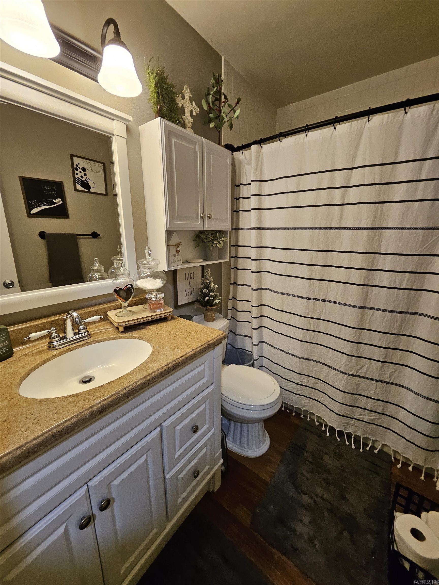 FORREST ACRES OVERLOOK - Residential