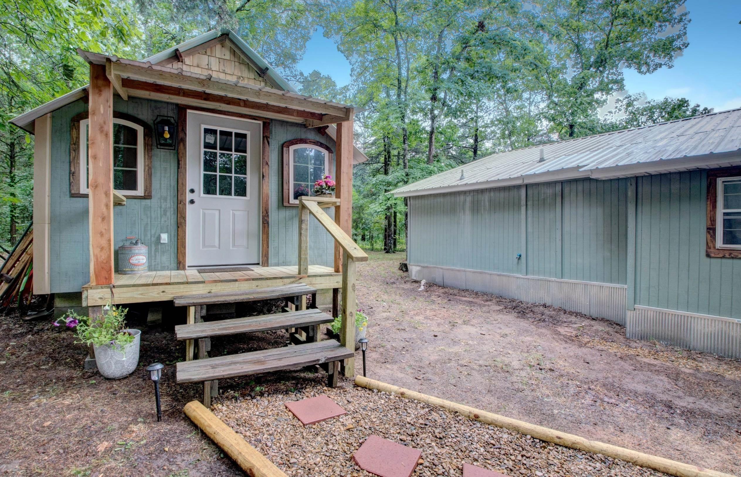 Frontier Canyon - Residential