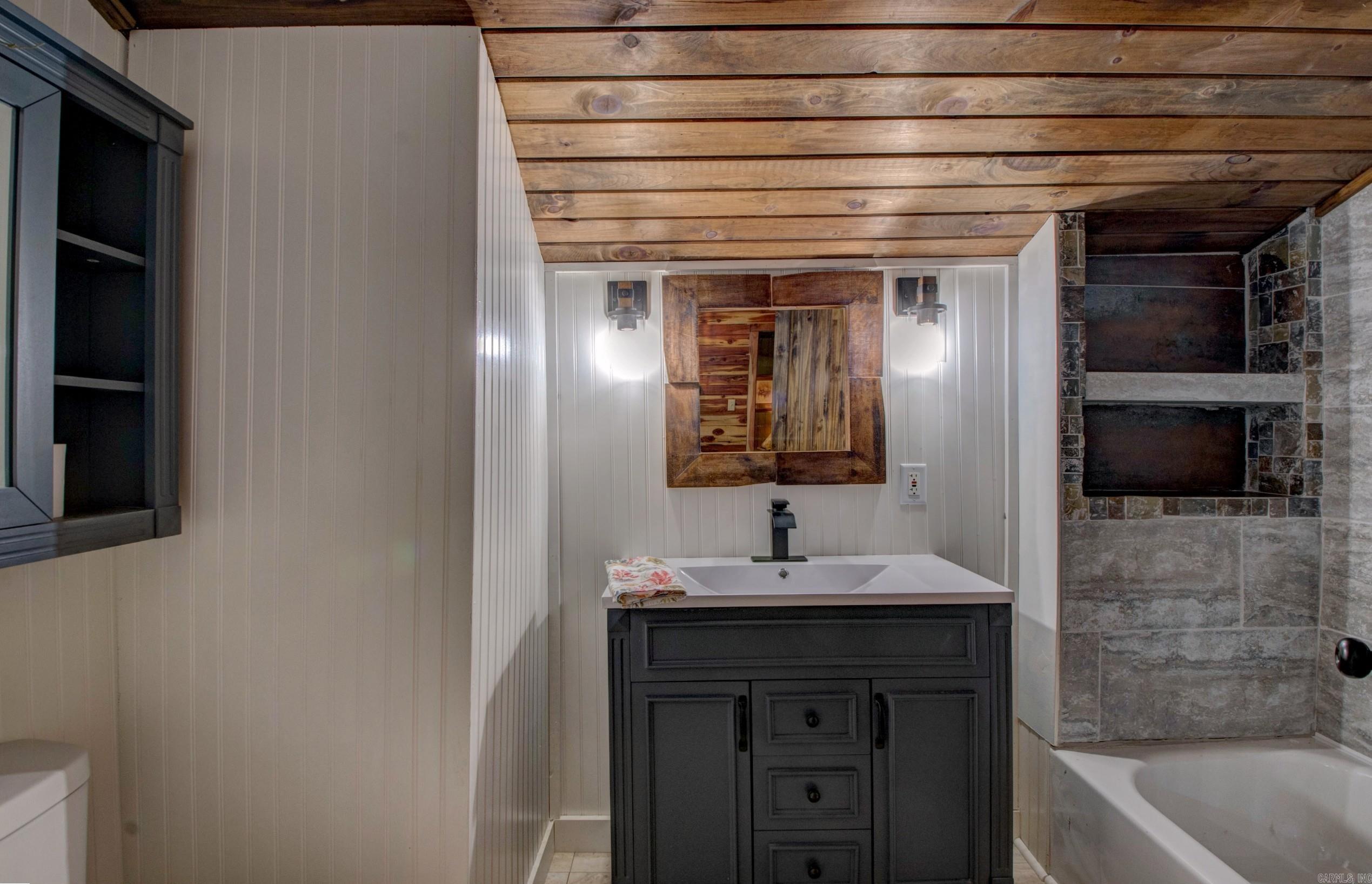 Frontier Canyon - Residential