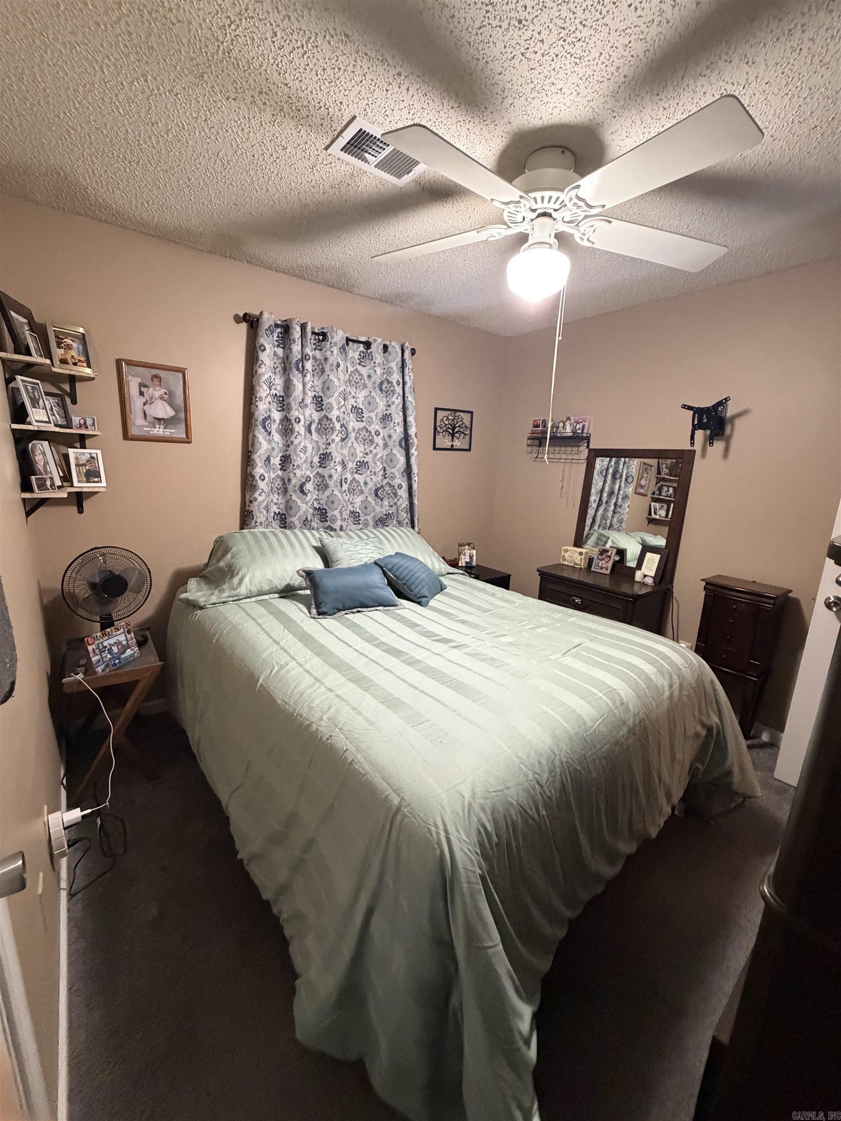 THROGMARTIN ESTATES - Residential