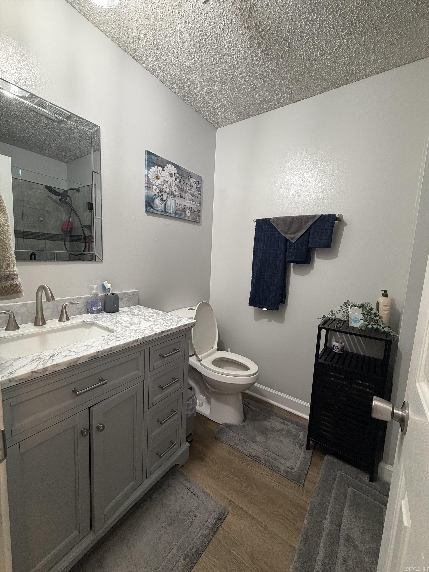 THROGMARTIN ESTATES - Residential